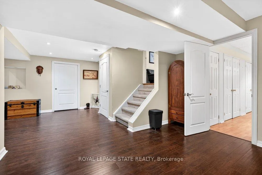 Photo 40 of 5901 Chercover Court, Burlington, Orchard — HOMEH