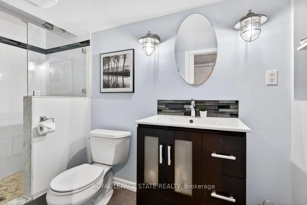 Photo 42 of 5901 Chercover Court, Burlington, Orchard — HOMEH