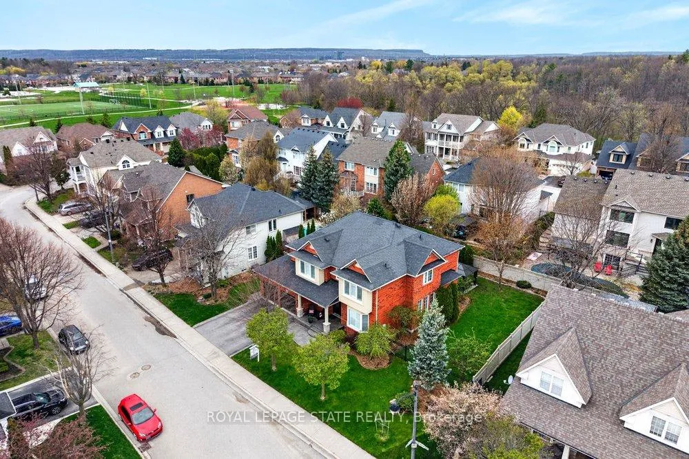 Photo 48 of 5901 Chercover Court, Burlington, Orchard — HOMEH