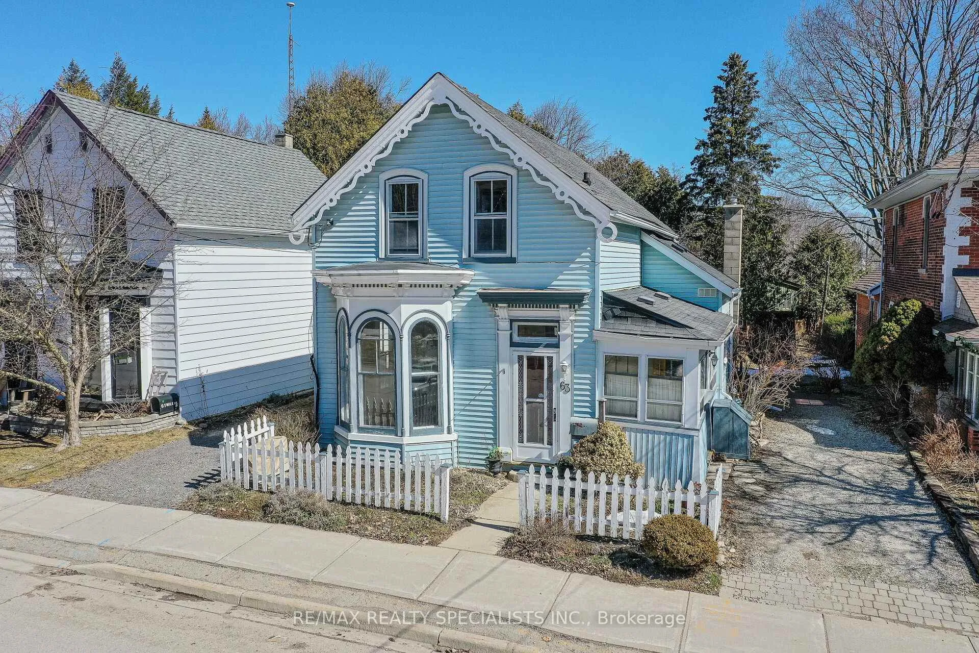 Photo 2 of 63 Mill Street, Orangeville — HOMEH