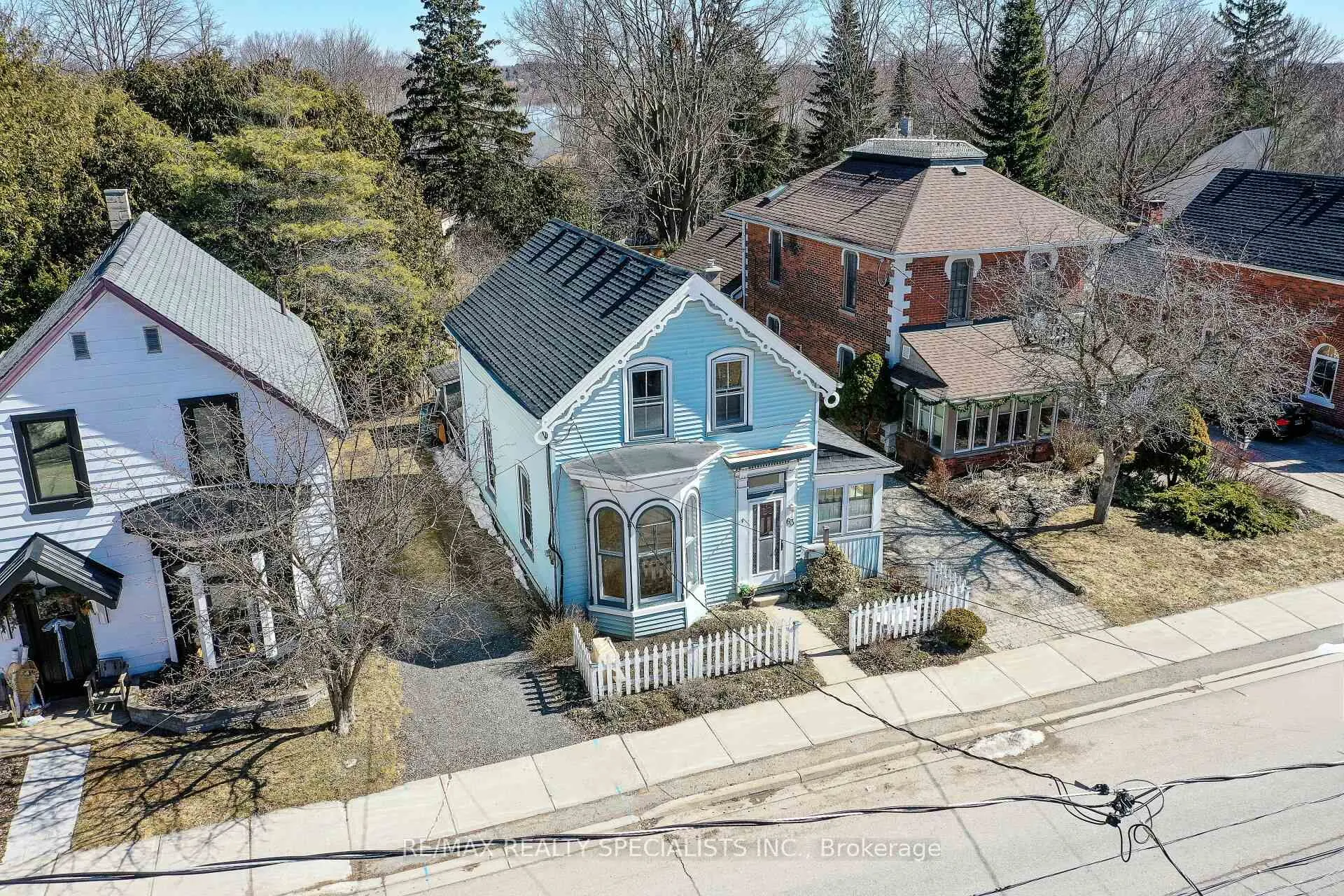 Photo 30 of 63 Mill Street, Orangeville — HOMEH