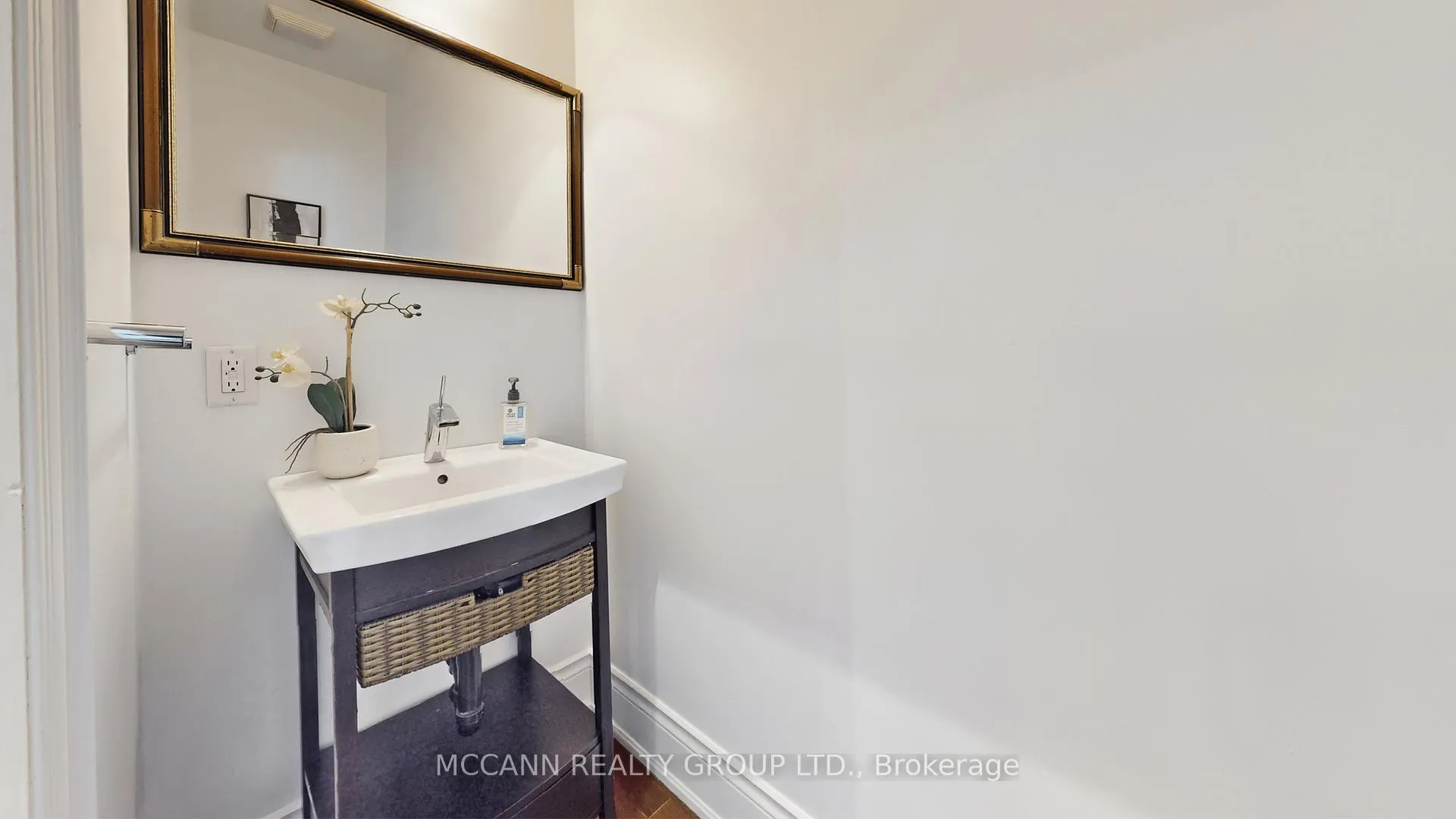 Photo 15 of 90 Haddington Avenue, Toronto, Bedford Park-Nortown — HOMEH
