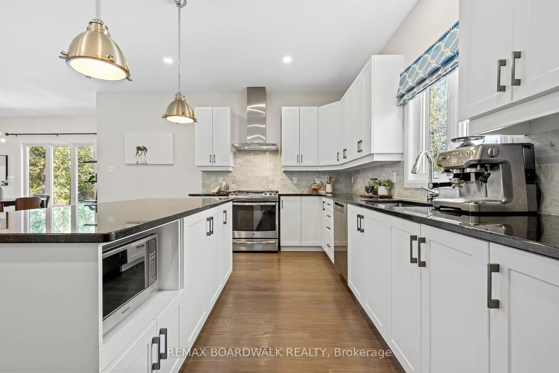 Photo 7 of 400 Cinnamon Crescent, Ottawa, Fitzroy Ward (South West) — HOMEH