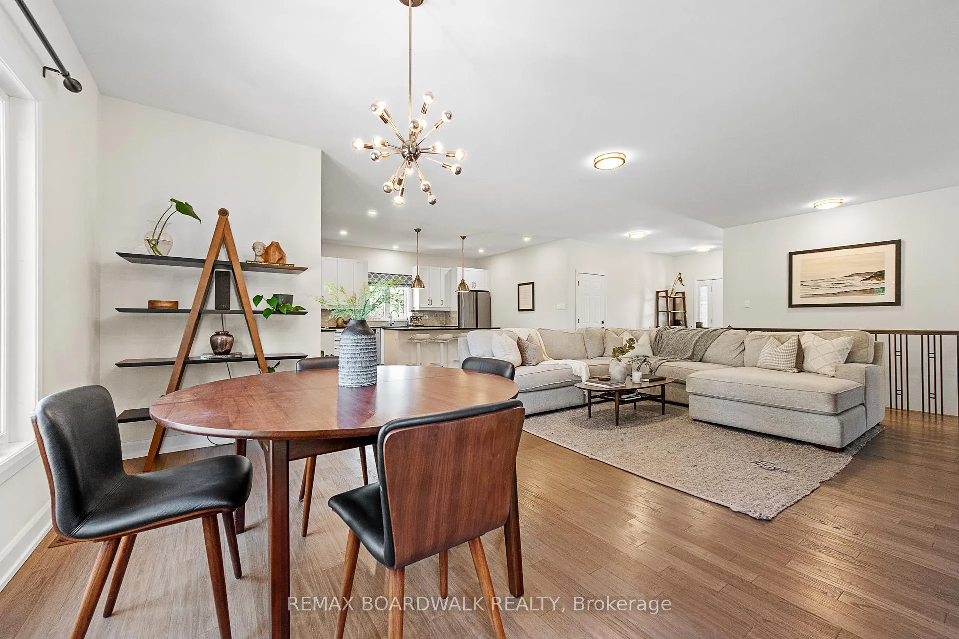 Photo 16 of 400 Cinnamon Crescent, Ottawa, Fitzroy Ward (South West) — HOMEH