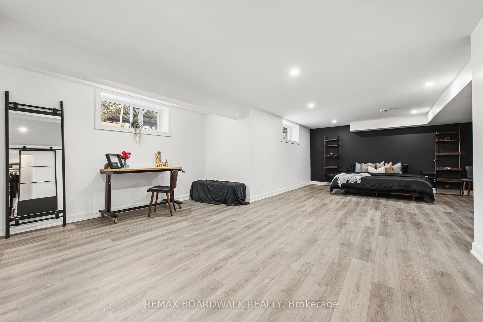 Photo 35 of 400 Cinnamon Crescent, Ottawa, Fitzroy Ward (South West) — HOMEH
