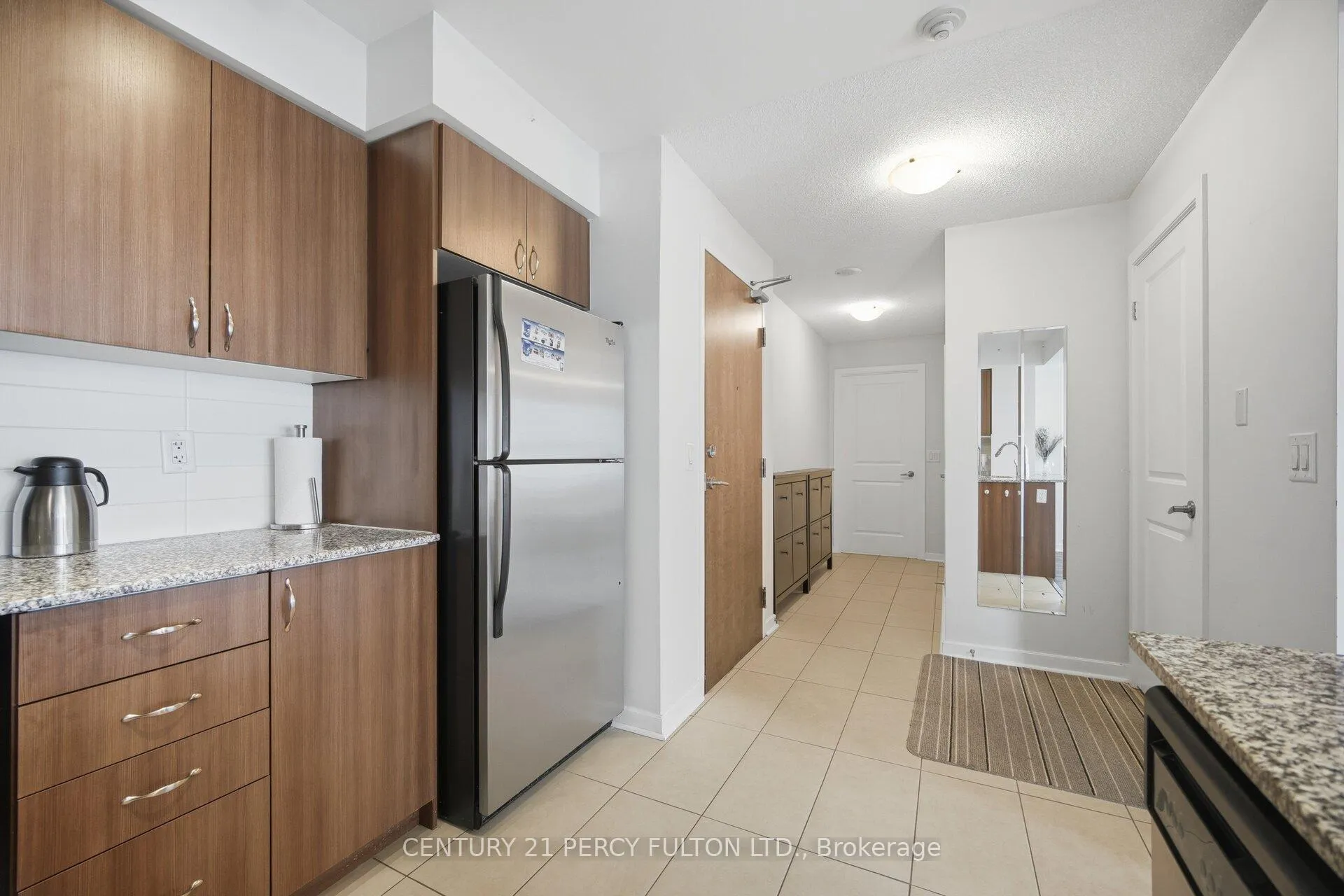 Photo 11 of Unit 702, 1235 Bayly Street, Pickering, Bay Ridges — HOMEH