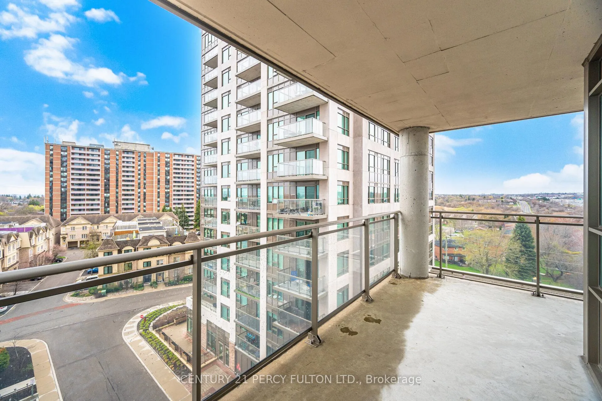 Photo 27 of Unit 702, 1235 Bayly Street, Pickering, Bay Ridges — HOMEH