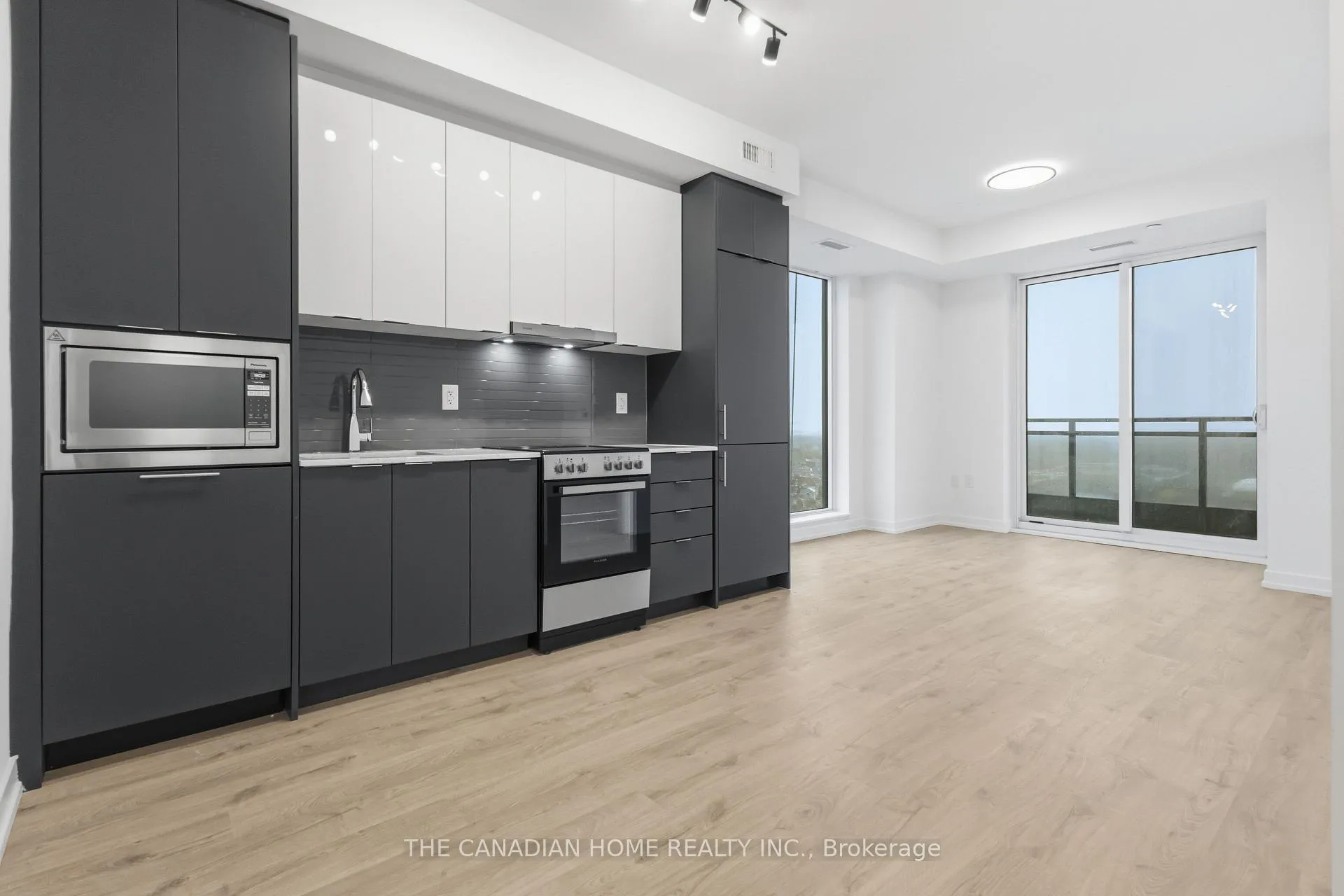 Photo 5 of Unit B-2305, 9751 Markham Road, Markham, Greensborough — HOMEH