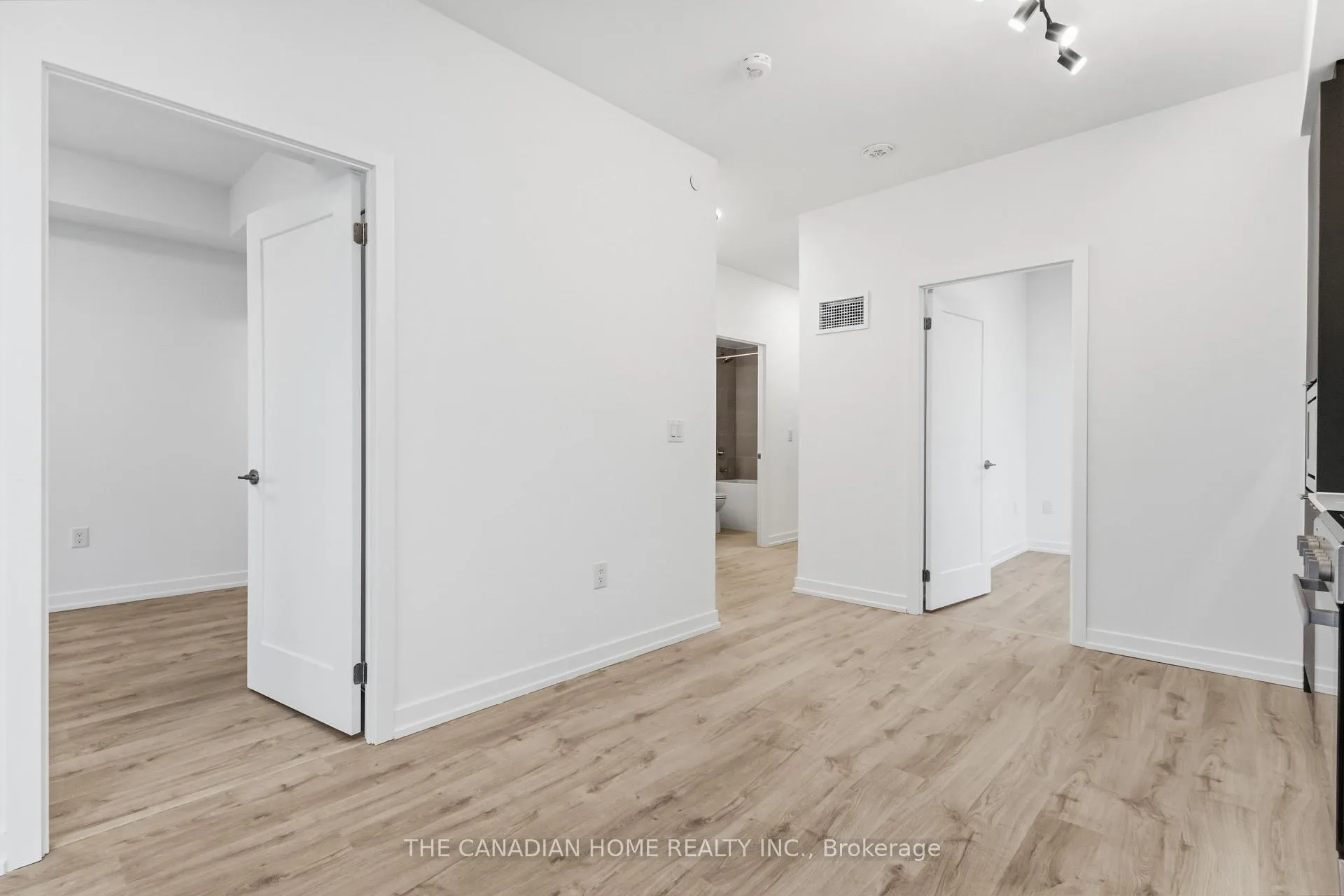 Photo 11 of Unit B-2305, 9751 Markham Road, Markham, Greensborough — HOMEH