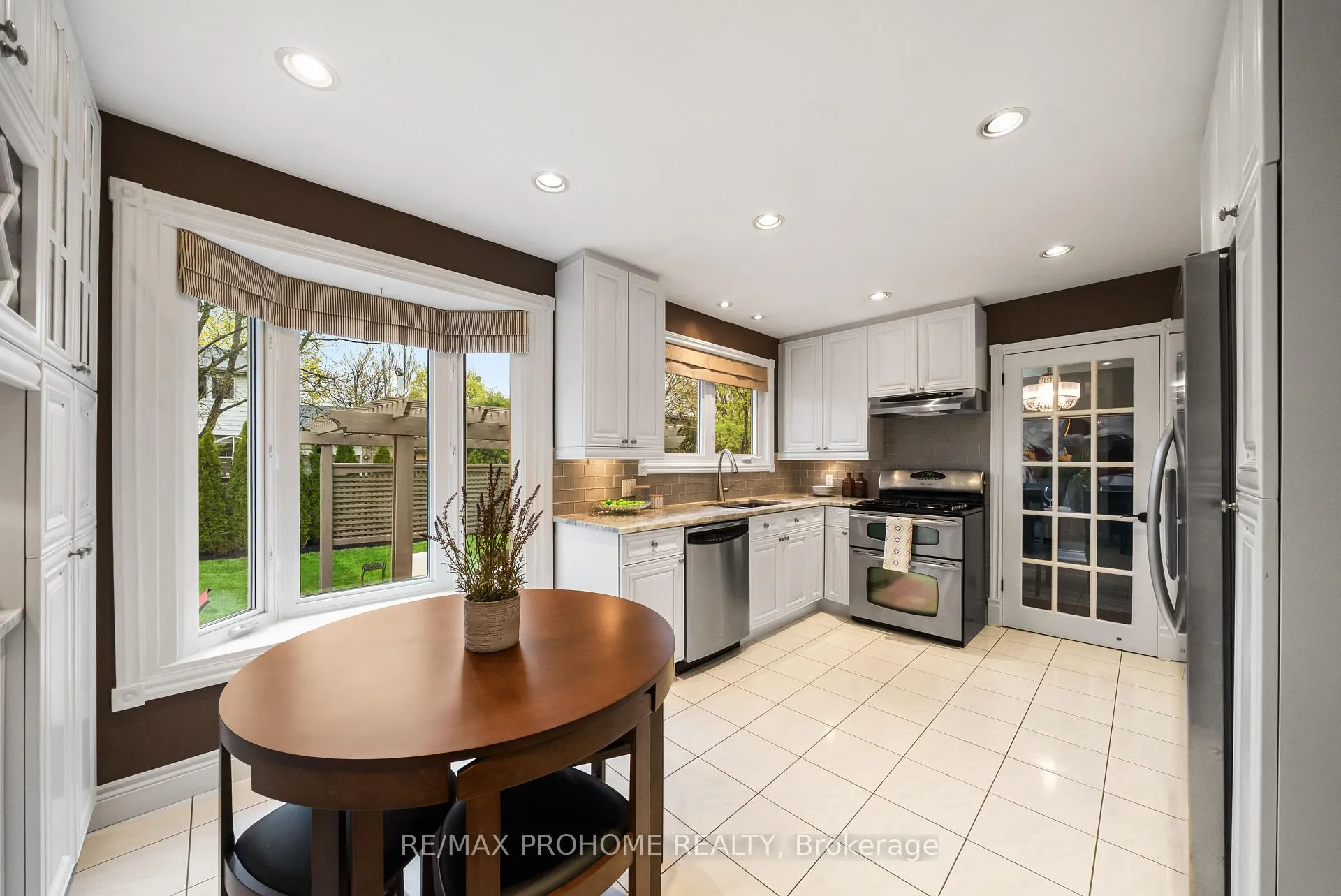 Photo 16 of 127 Senator Reesor Drive, Markham, Sherwood-Amberglen — HOMEH