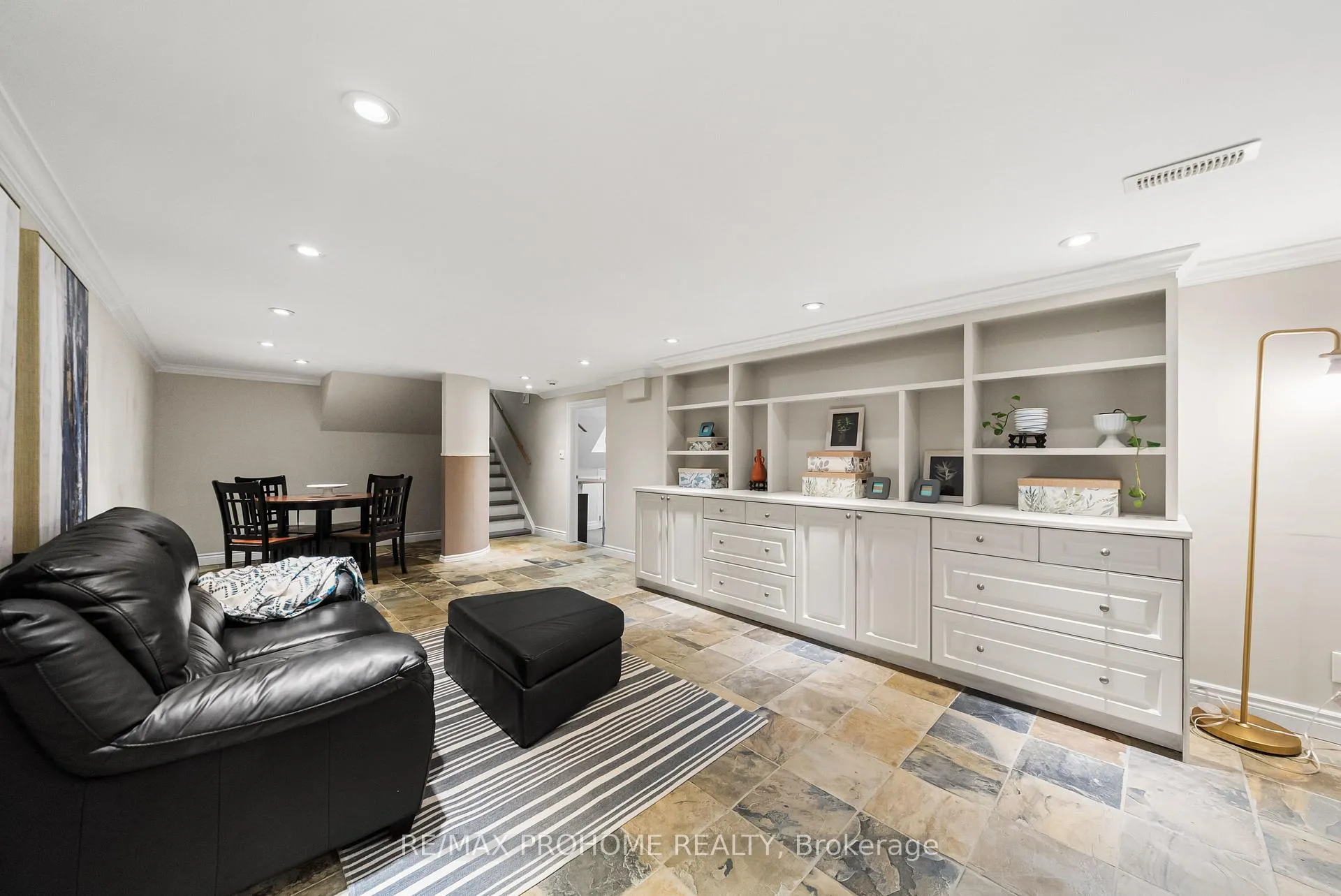 Photo 42 of 127 Senator Reesor Drive, Markham, Sherwood-Amberglen — HOMEH