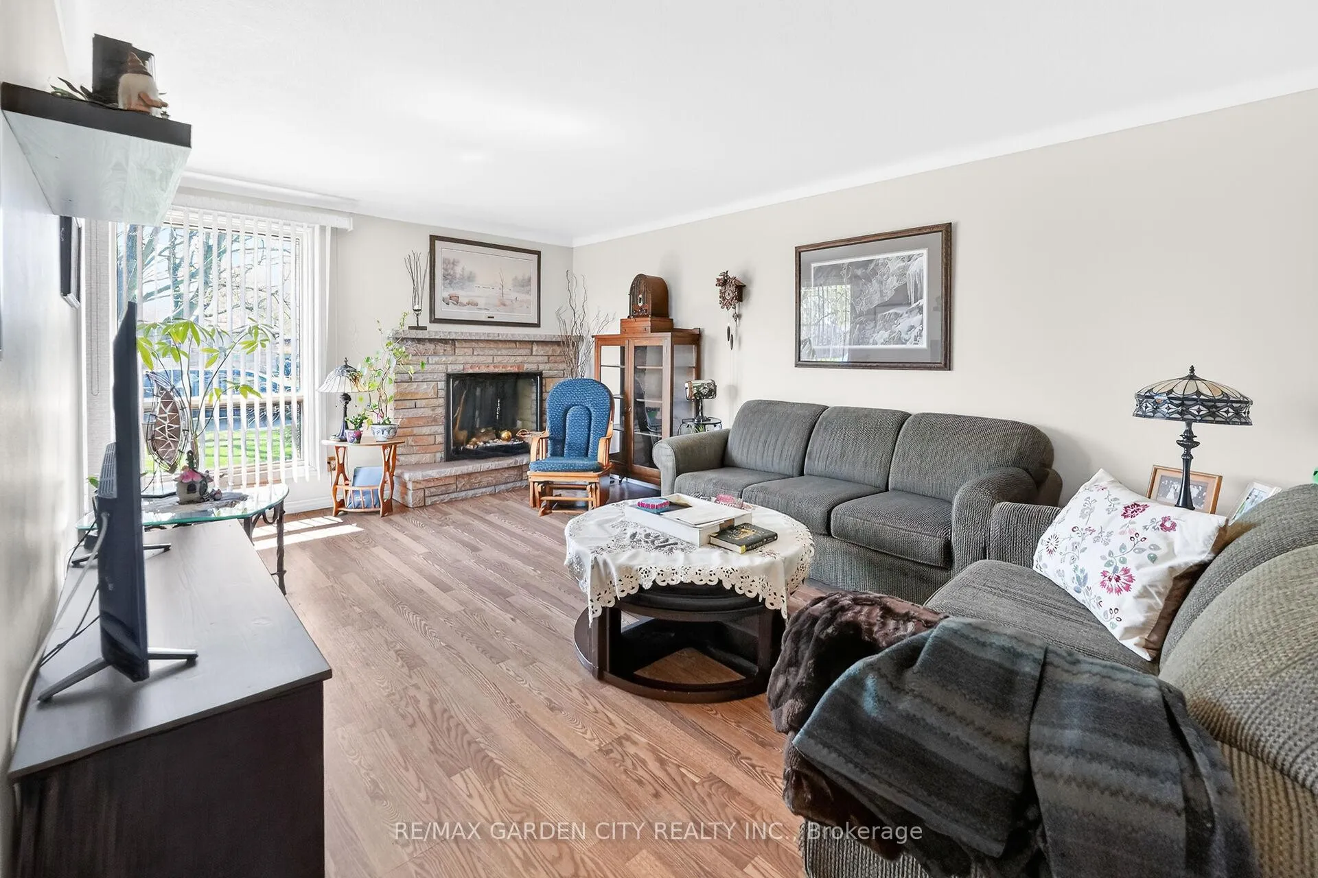 Photo 14 of 5 Lockview Crescent, St. Catharines, Bunting/Linwell — HOMEH