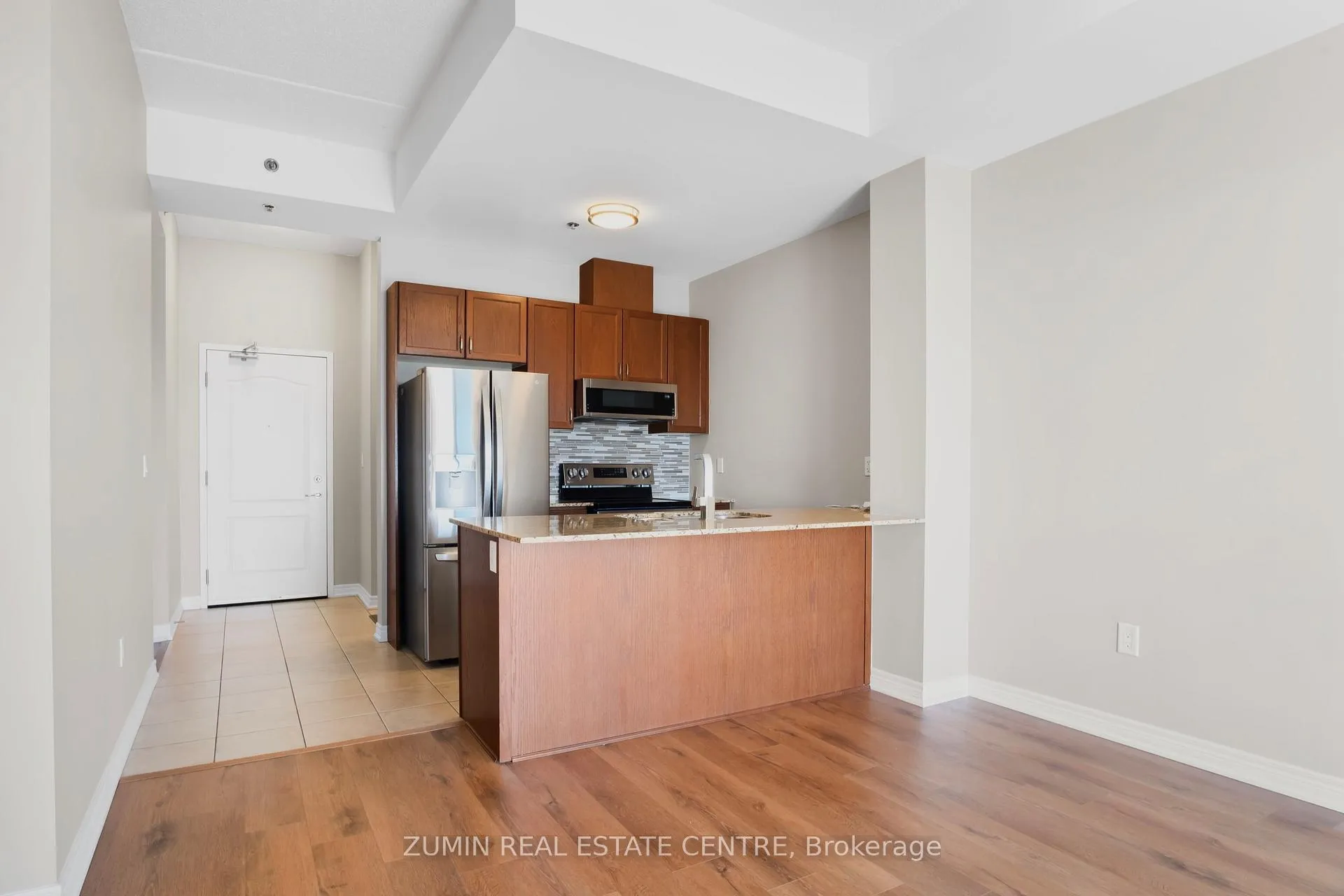 Photo 3 of Unit 606, 1419 Costigan Road, Milton, Clarke — HOMEH