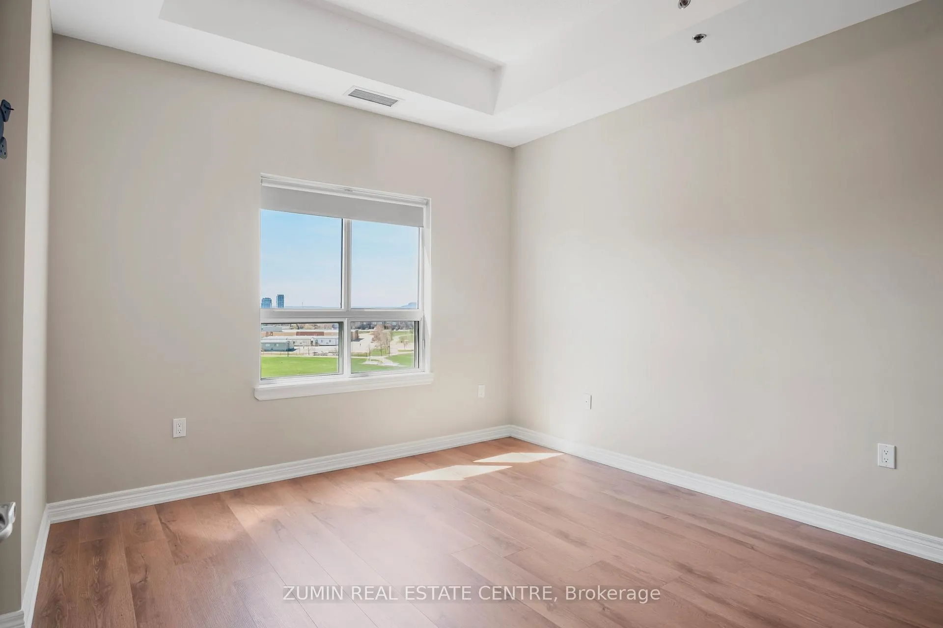 Photo 7 of Unit 606, 1419 Costigan Road, Milton, Clarke — HOMEH