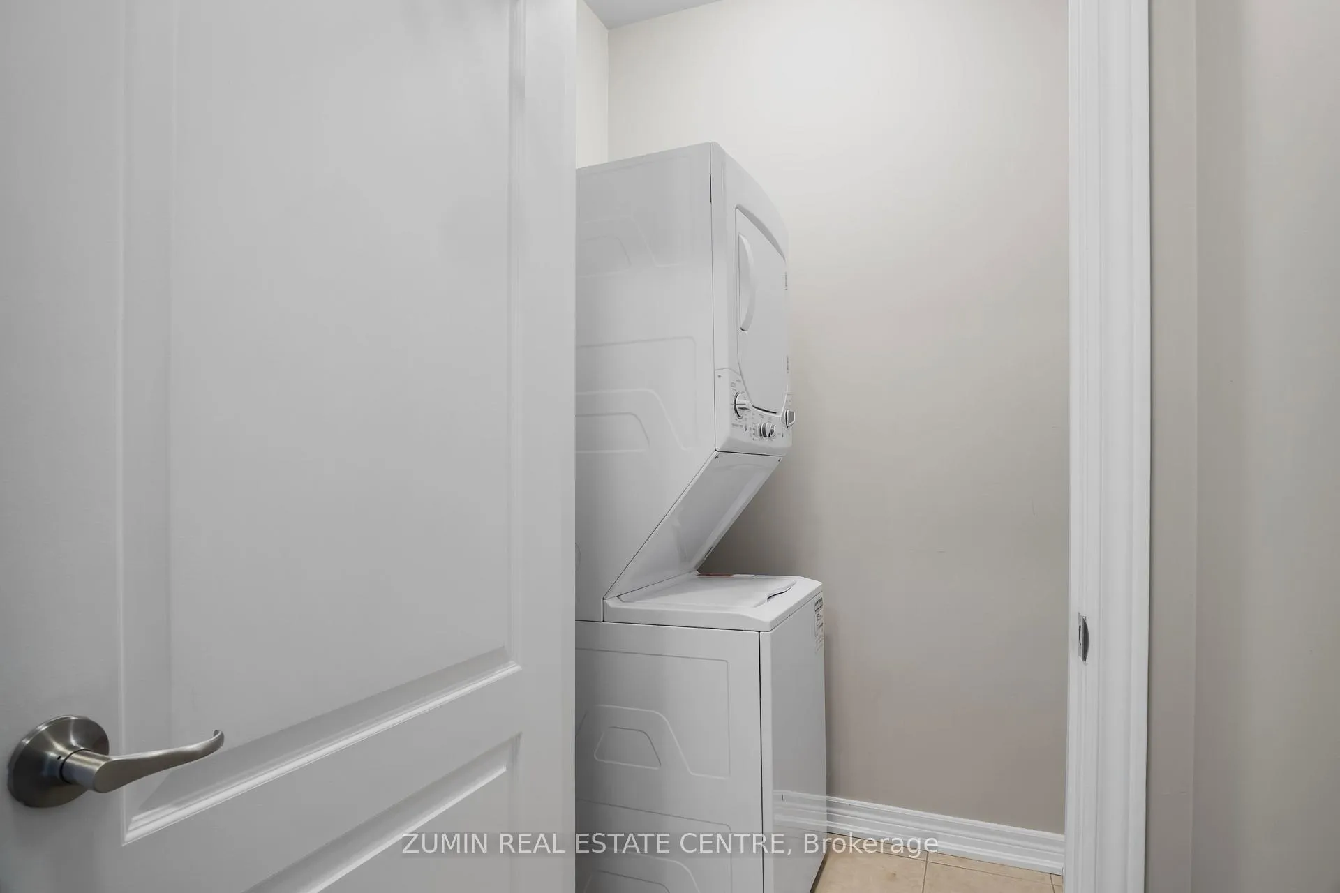 Photo 18 of Unit 606, 1419 Costigan Road, Milton, Clarke — HOMEH