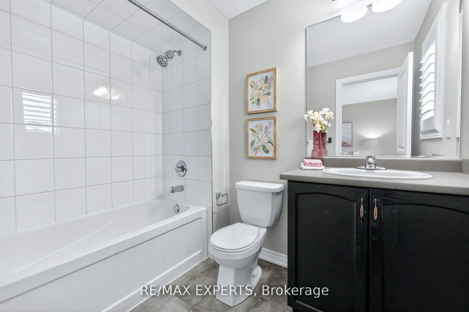 Photo 26 of 31 Gillis Road, Brampton, Northwest Brampton — HOMEH