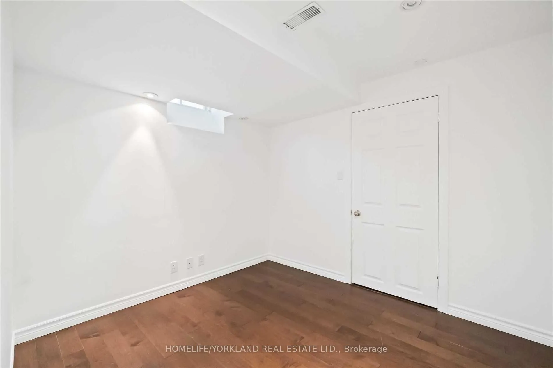 Photo 25 of 11 Westchester Crescent, Markham, Berczy — HOMEH