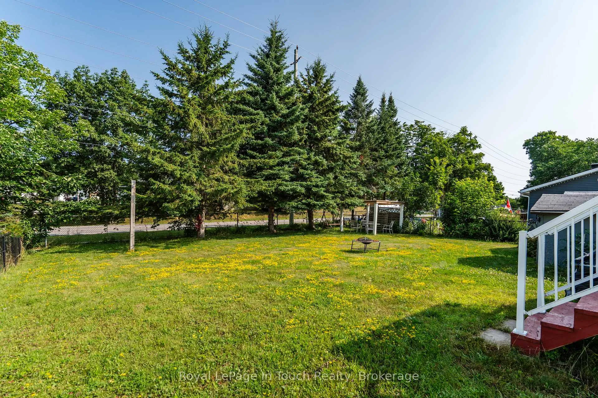 Photo 29 of 32 Bridle Road, Penetanguishene — HOMEH