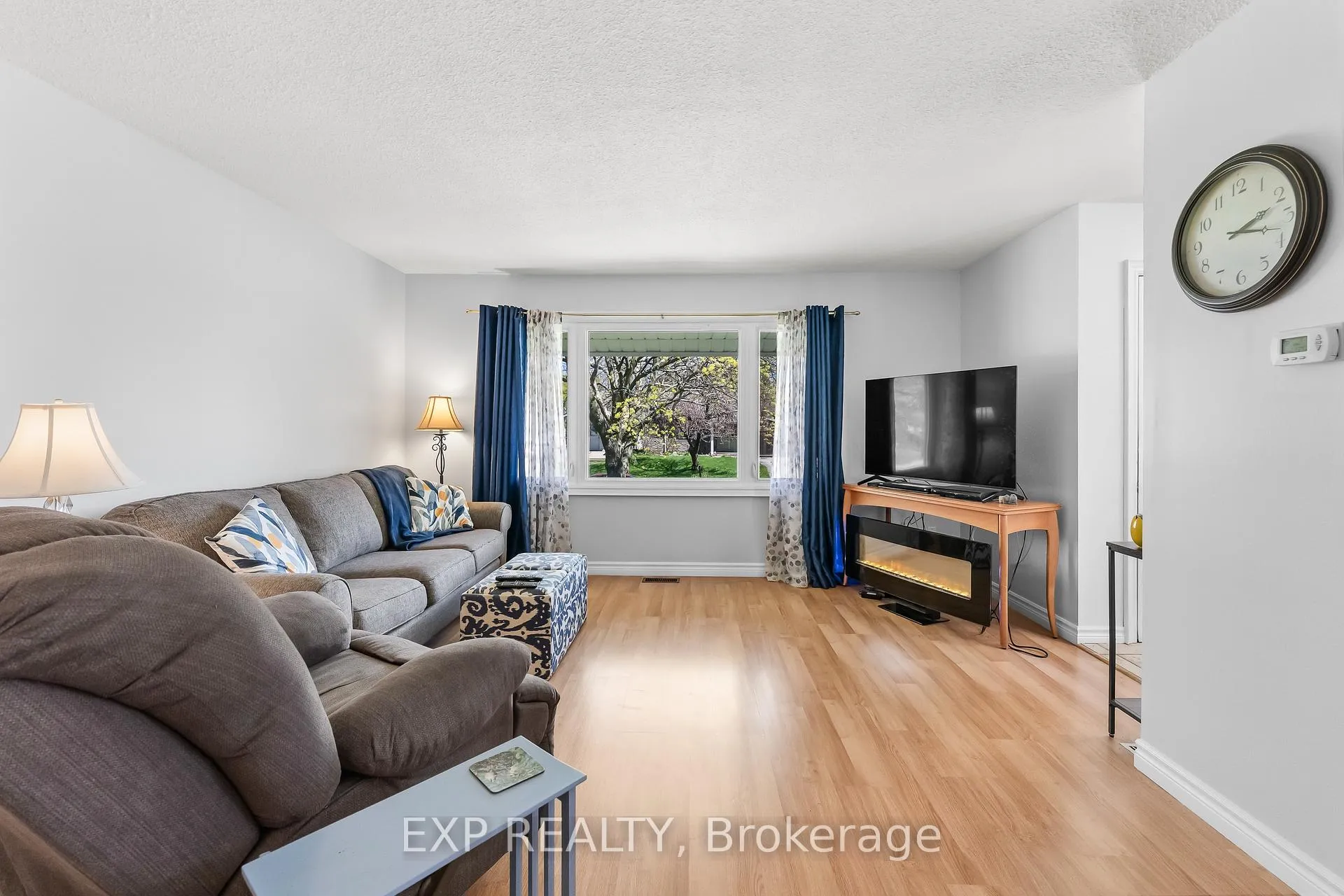 Photo 12 of 33 Stanmary Drive, St. Catharines, Fairview — HOMEH