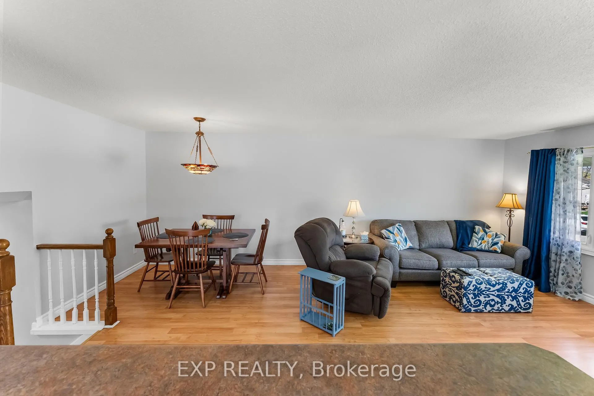 Photo 13 of 33 Stanmary Drive, St. Catharines, Fairview — HOMEH