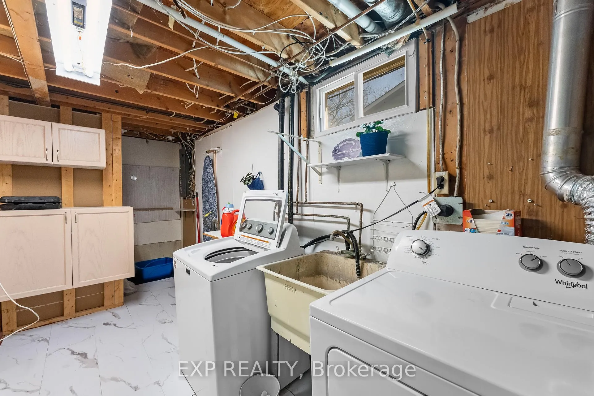 Photo 27 of 33 Stanmary Drive, St. Catharines, Fairview — HOMEH