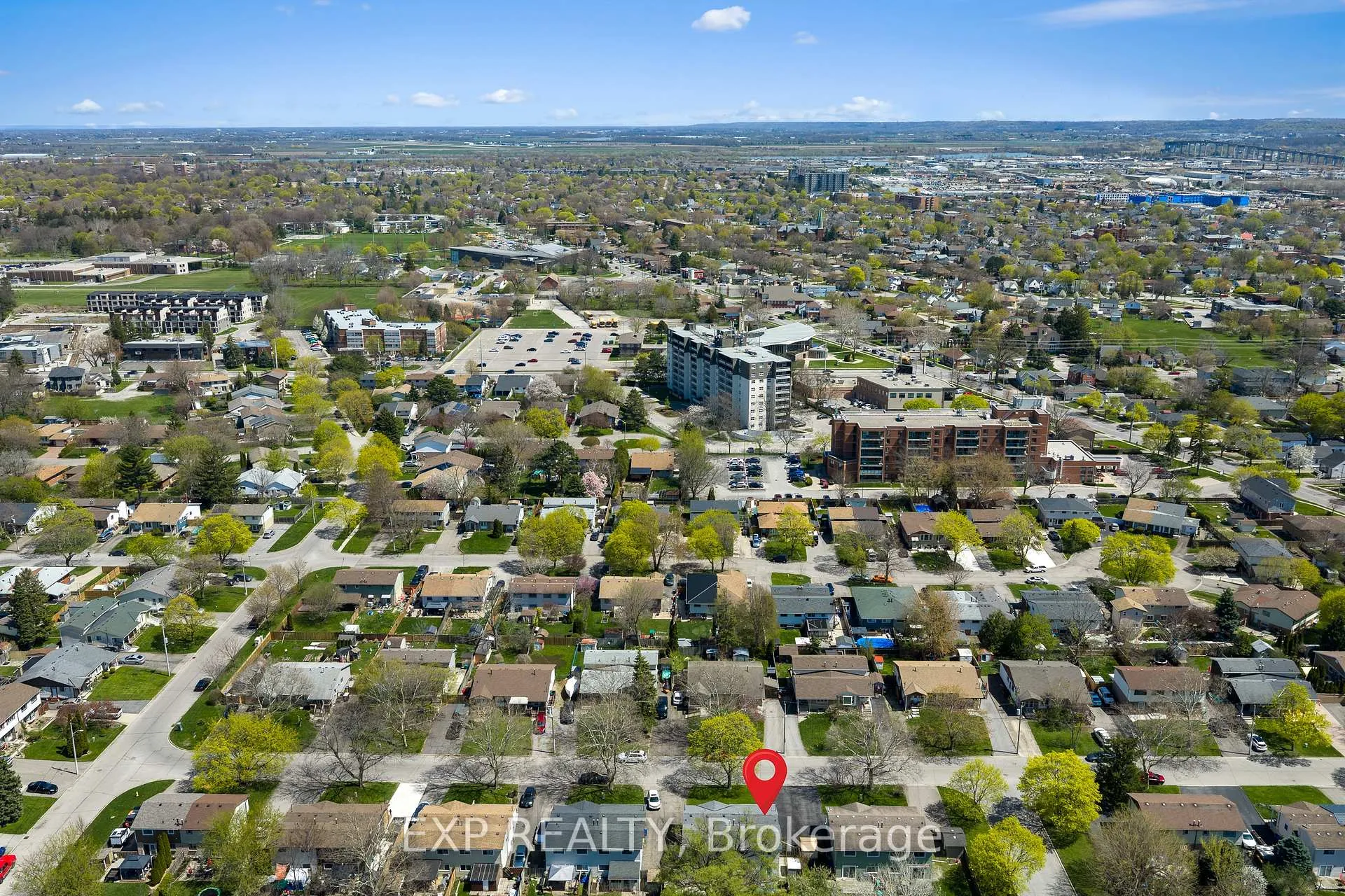 Photo 29 of 33 Stanmary Drive, St. Catharines, Fairview — HOMEH