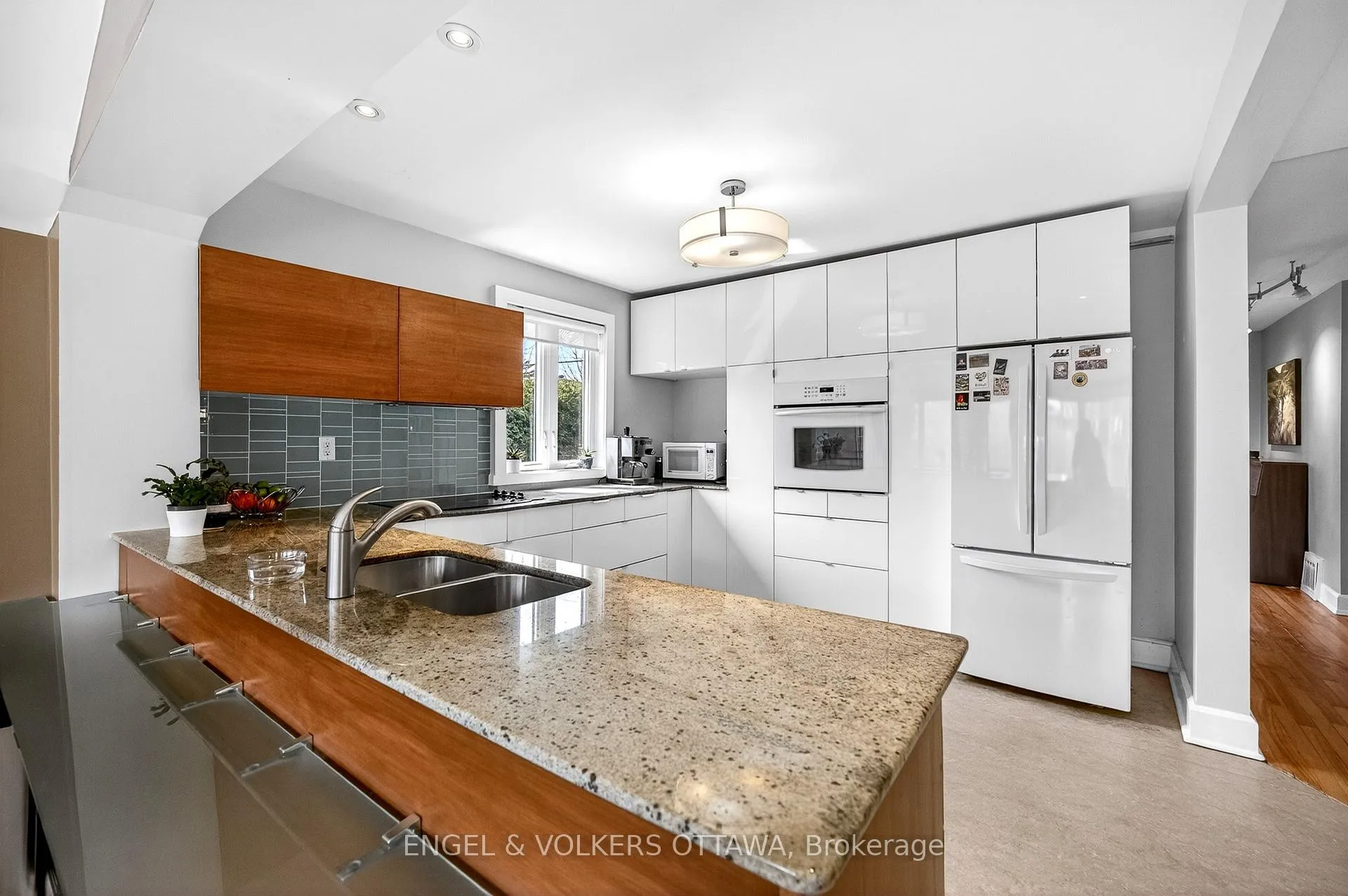 Photo 11 of 166 Wesley Avenue, Ottawa, Westboro/Hampton Park — HOMEH