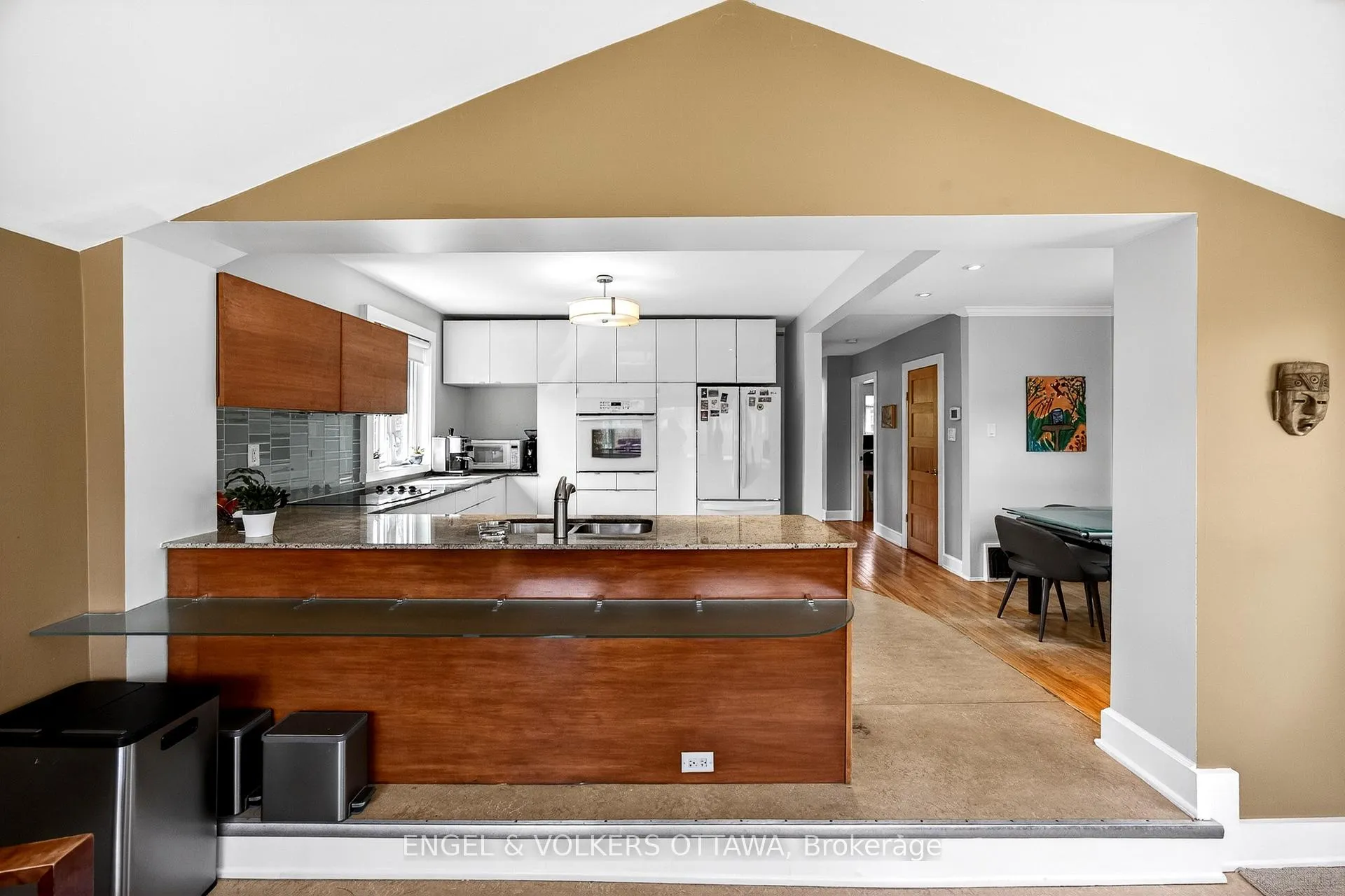 Photo 12 of 166 Wesley Avenue, Ottawa, Westboro/Hampton Park — HOMEH