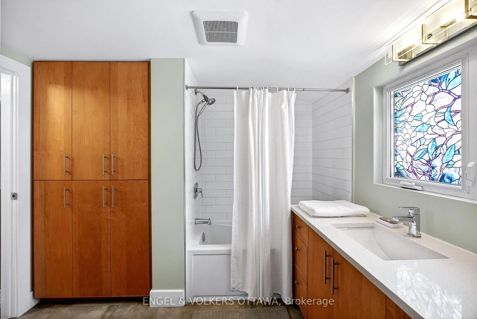 Photo 24 of 166 Wesley Avenue, Ottawa, Westboro/Hampton Park — HOMEH
