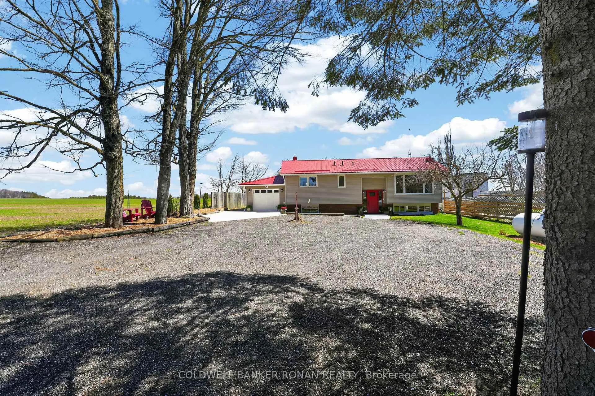 Front of 681170 260 Side Road