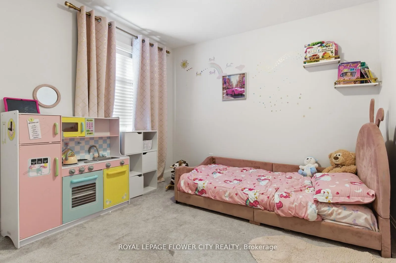 Photo 32 of 13 Grafton Avenue, Hamilton, Hamilton Beach — HOMEH