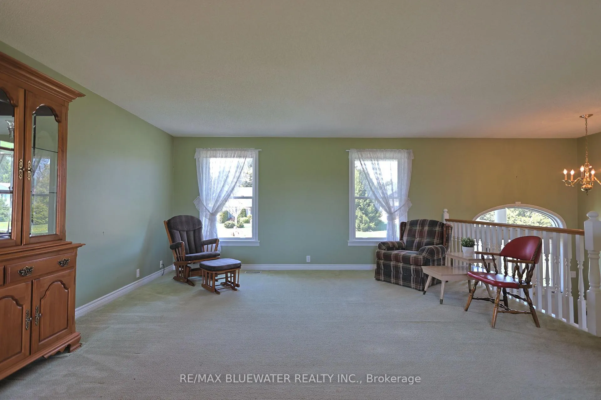 Photo 5 of 9873 Leonard Street, Lambton Shores, Grand Bend — HOMEH
