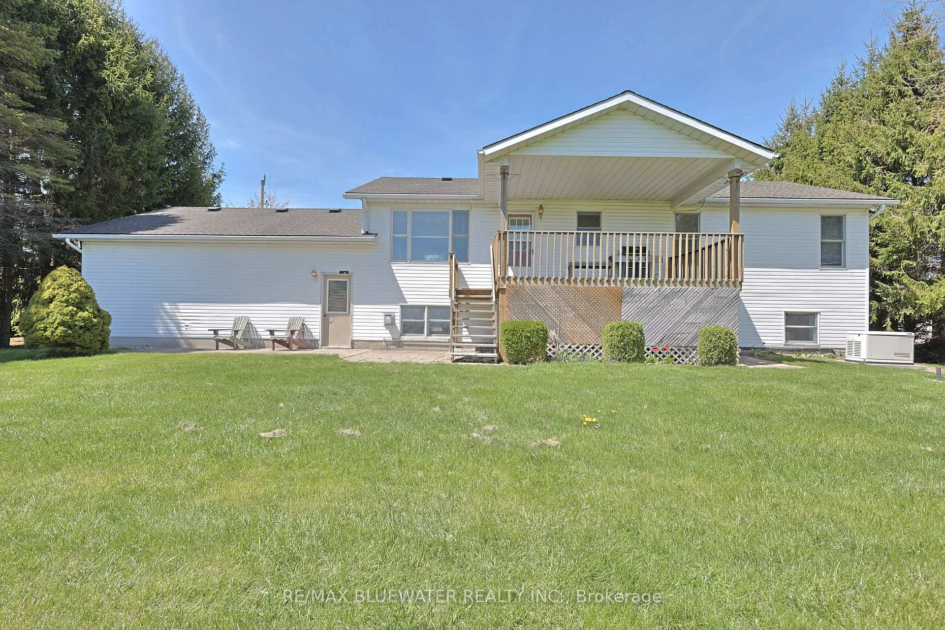 Photo 45 of 9873 Leonard Street, Lambton Shores, Grand Bend — HOMEH