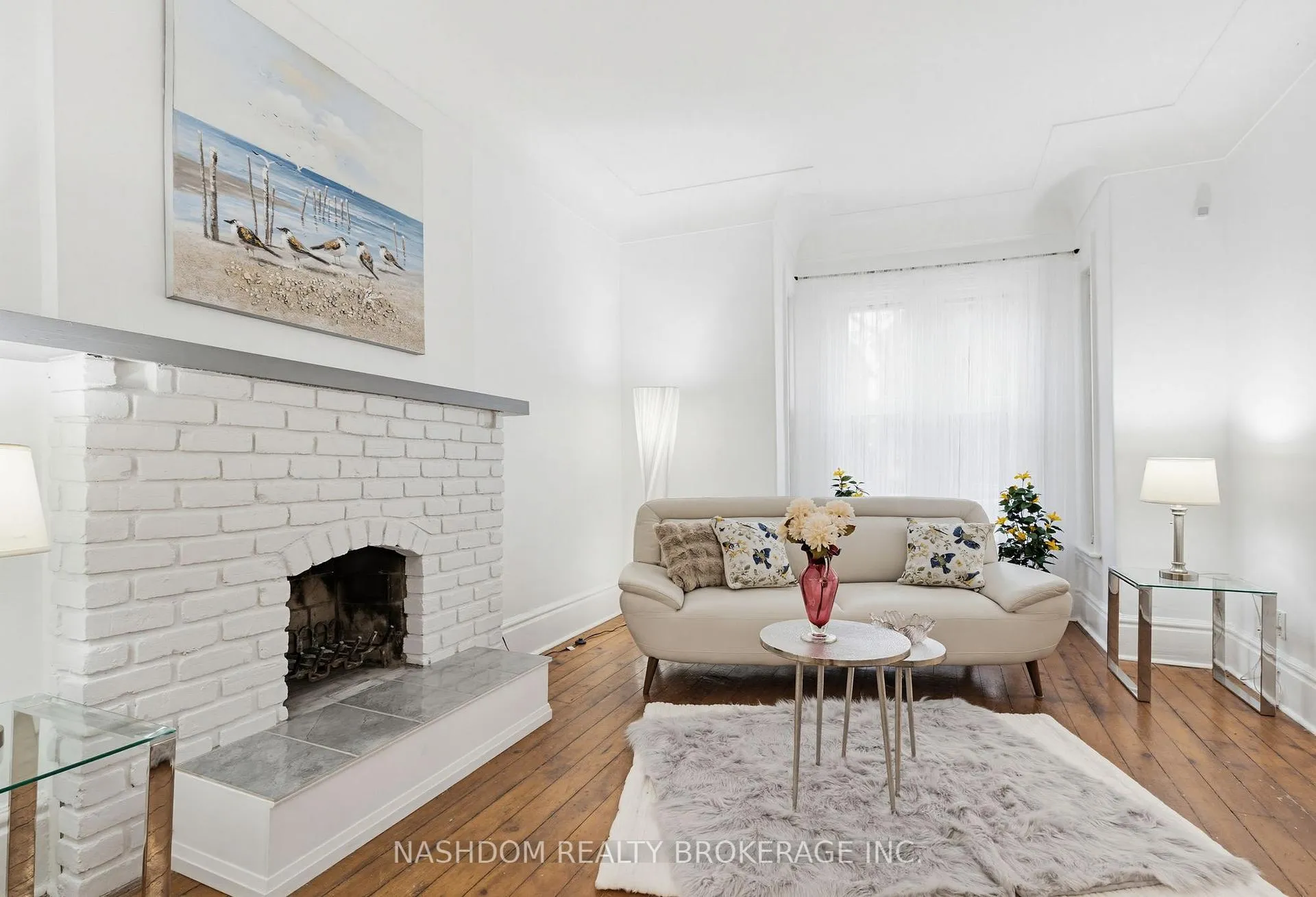 Photo 12 of 42 Erie Avenue, Hamilton, Stinson — HOMEH