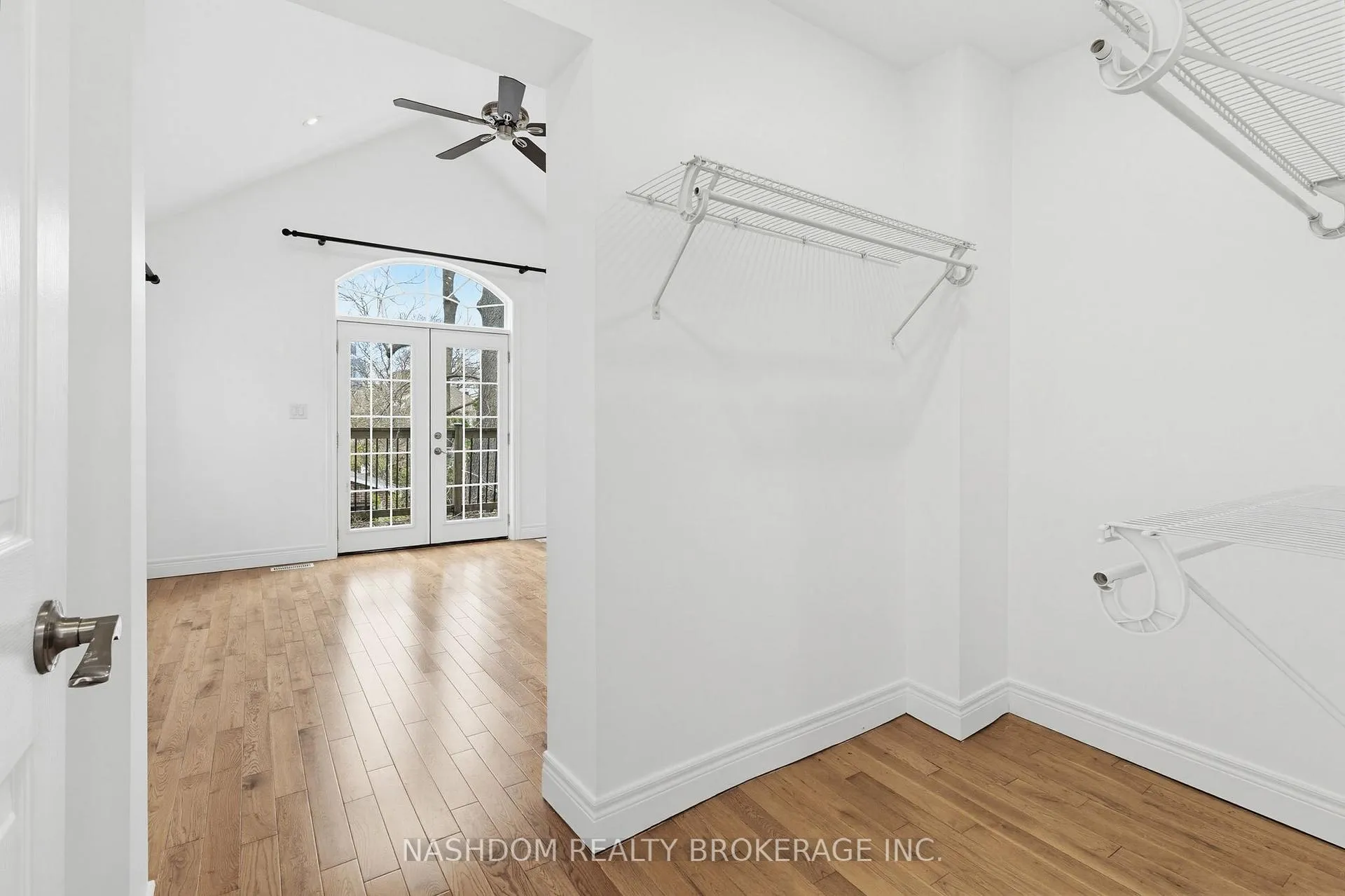 Photo 16 of 42 Erie Avenue, Hamilton, Stinson — HOMEH