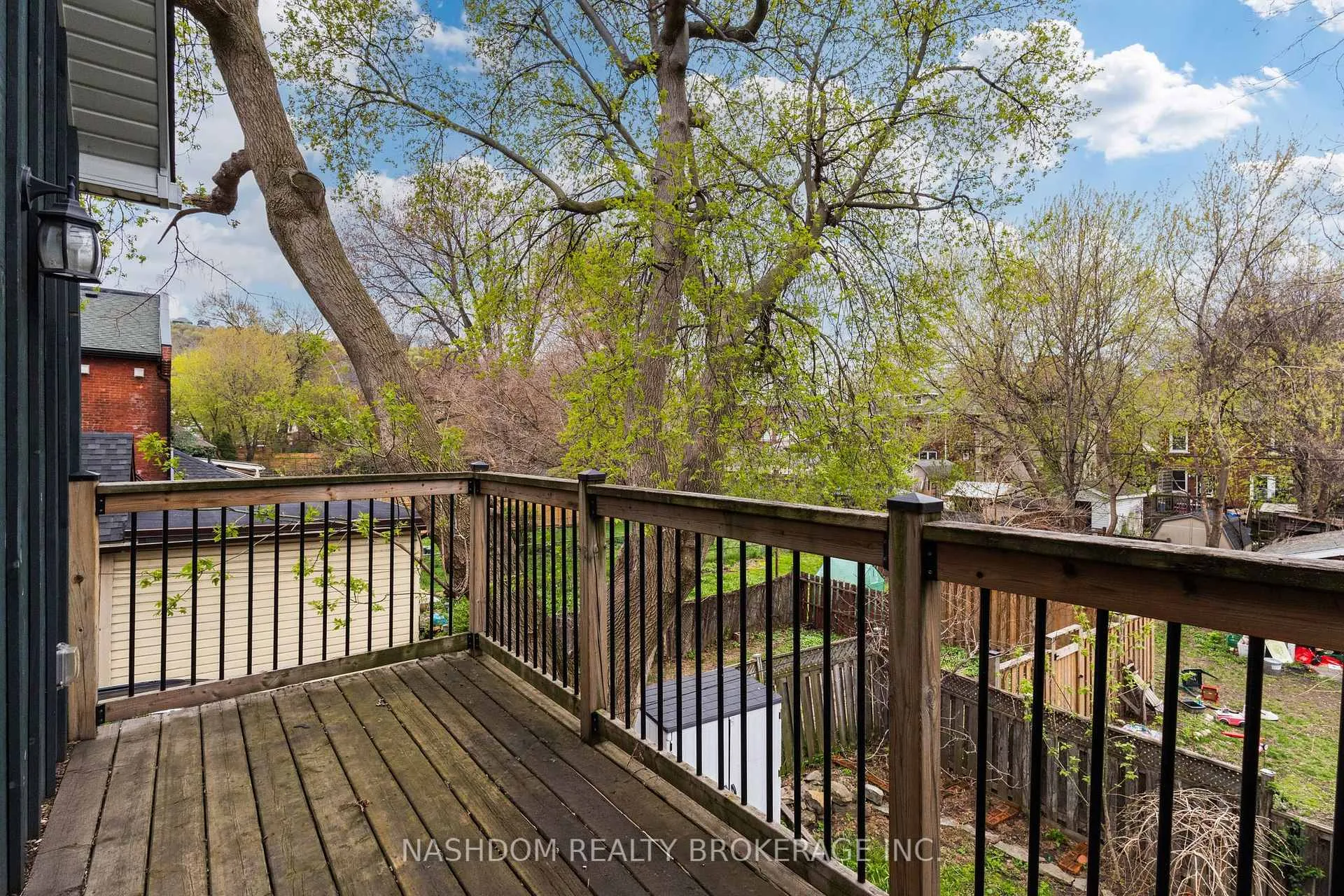 Photo 19 of 42 Erie Avenue, Hamilton, Stinson — HOMEH