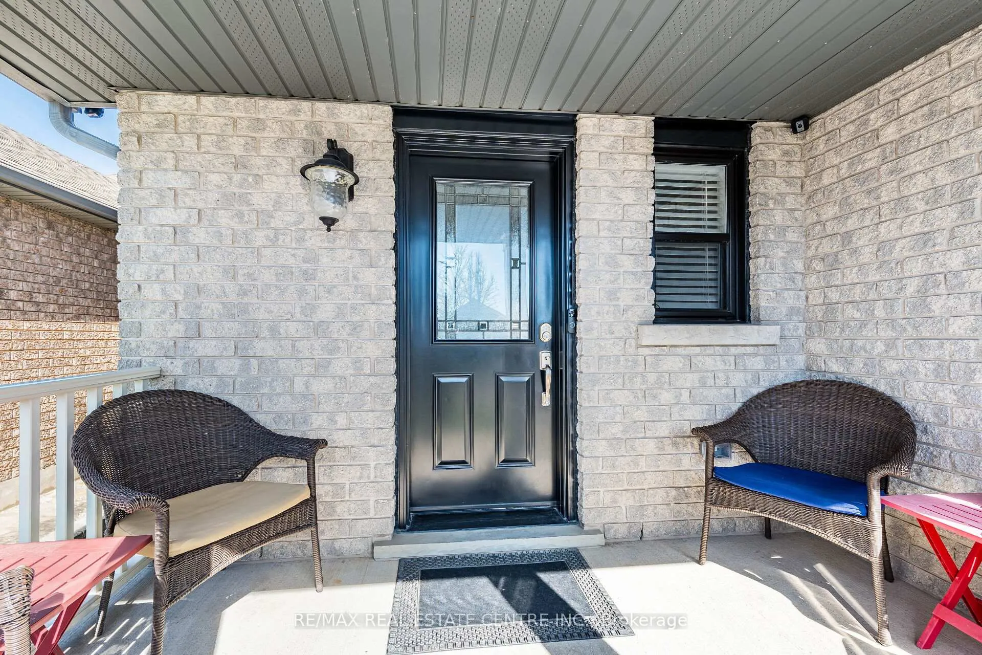 Photo 4 of 25 Settlers Road, Orangeville — HOMEH