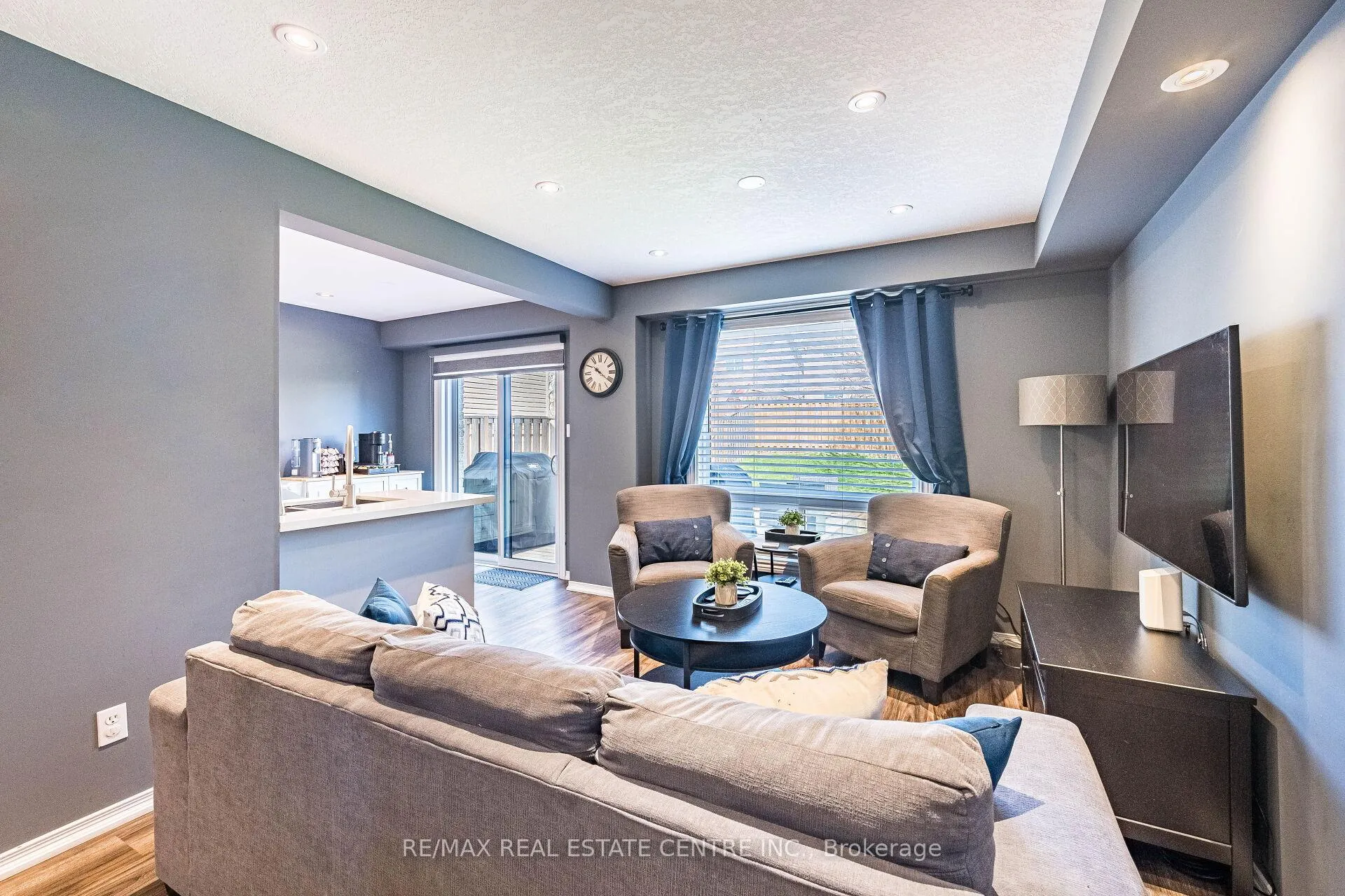 Photo 14 of 25 Settlers Road, Orangeville — HOMEH