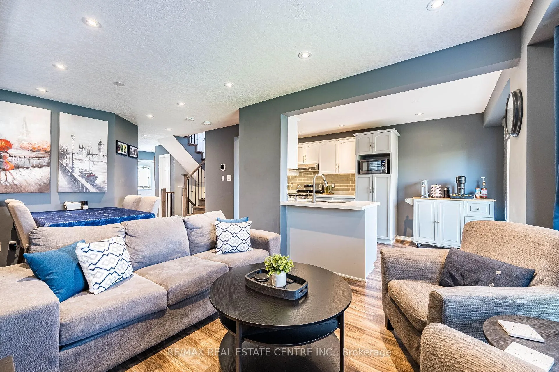 Photo 16 of 25 Settlers Road, Orangeville — HOMEH