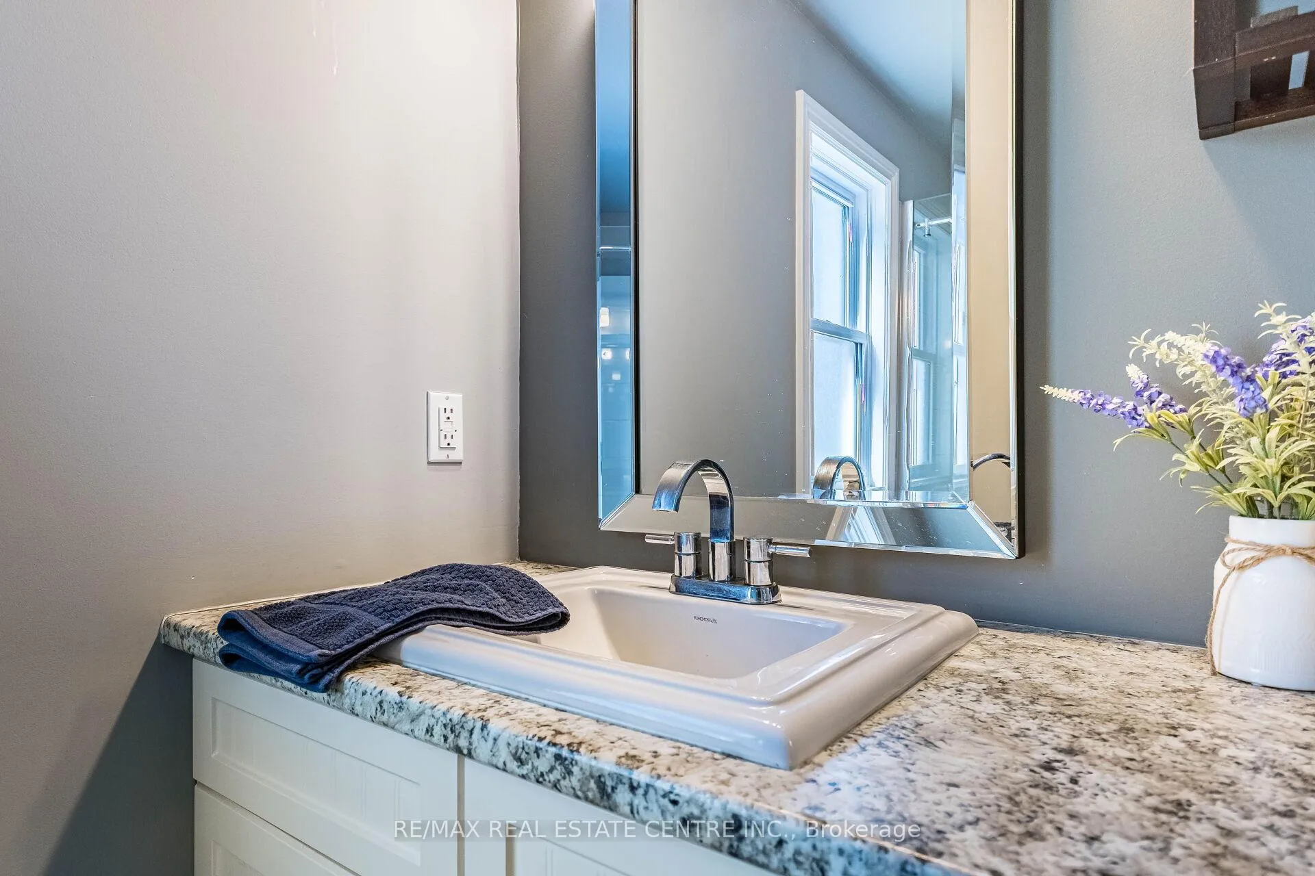 Photo 30 of 25 Settlers Road, Orangeville — HOMEH