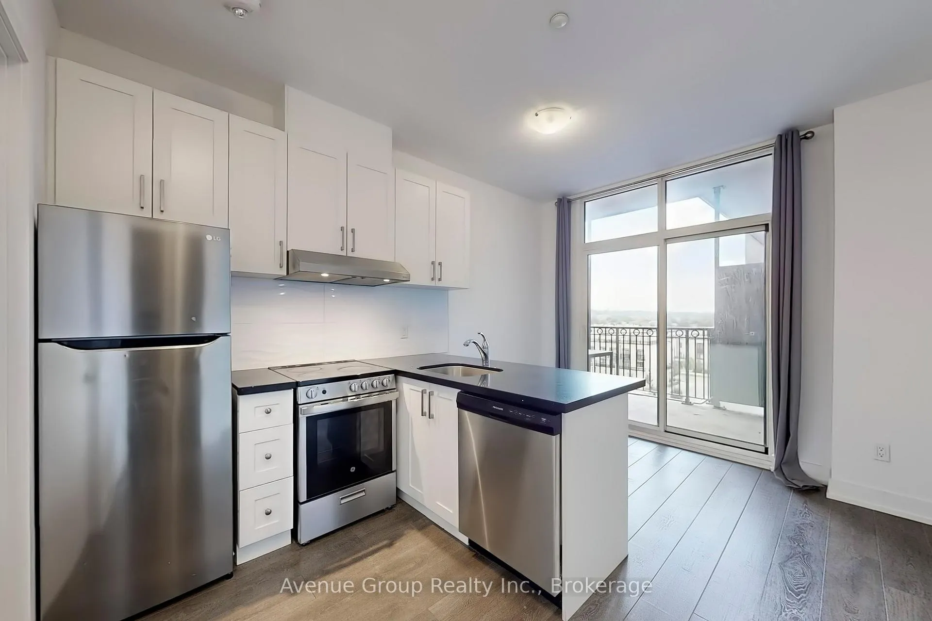 Photo 5 of Unit 725EB, 278 Buchanan Drive, Markham, Unionville — HOMEH