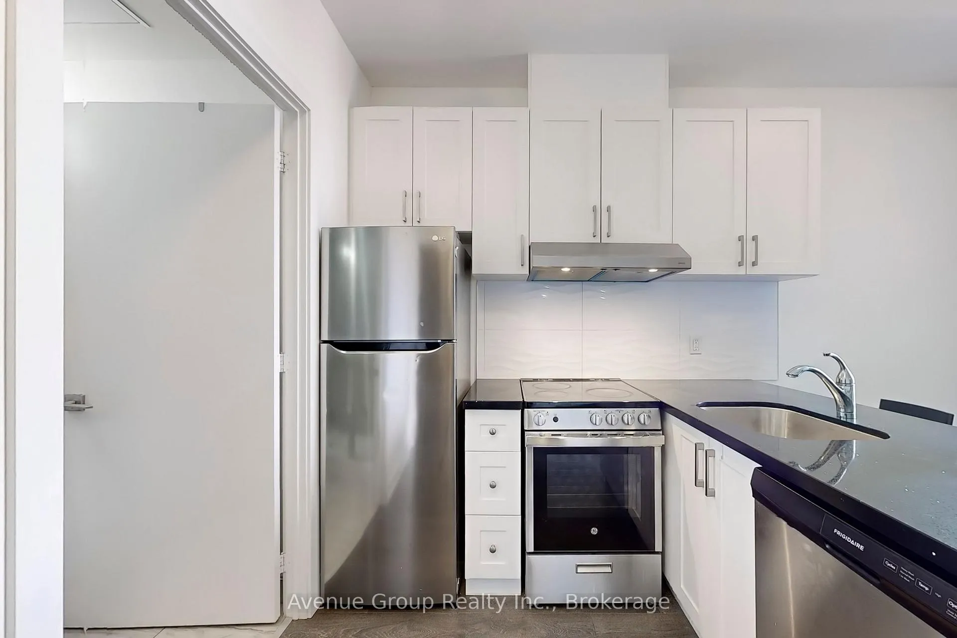 Photo 9 of Unit 725EB, 278 Buchanan Drive, Markham, Unionville — HOMEH