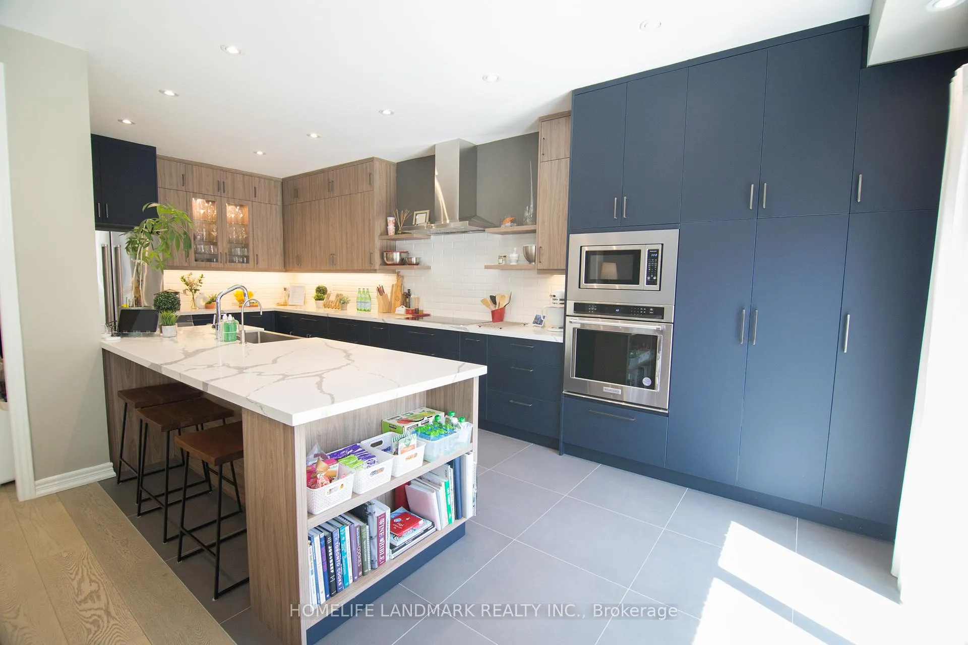 Photo 12 of 93 Park Place Drive, Markham, Greensborough — HOMEH