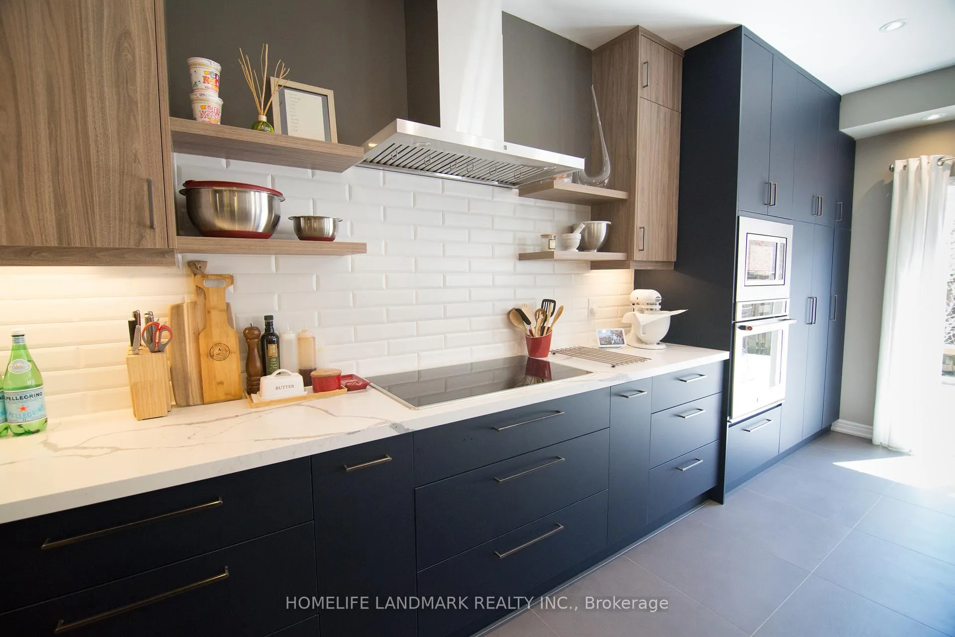 Photo 13 of 93 Park Place Drive, Markham, Greensborough — HOMEH
