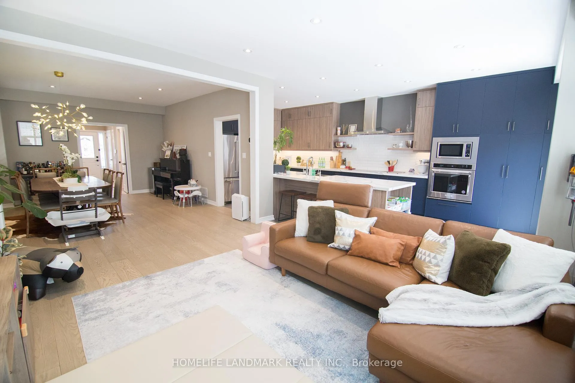 Photo 16 of 93 Park Place Drive, Markham, Greensborough — HOMEH