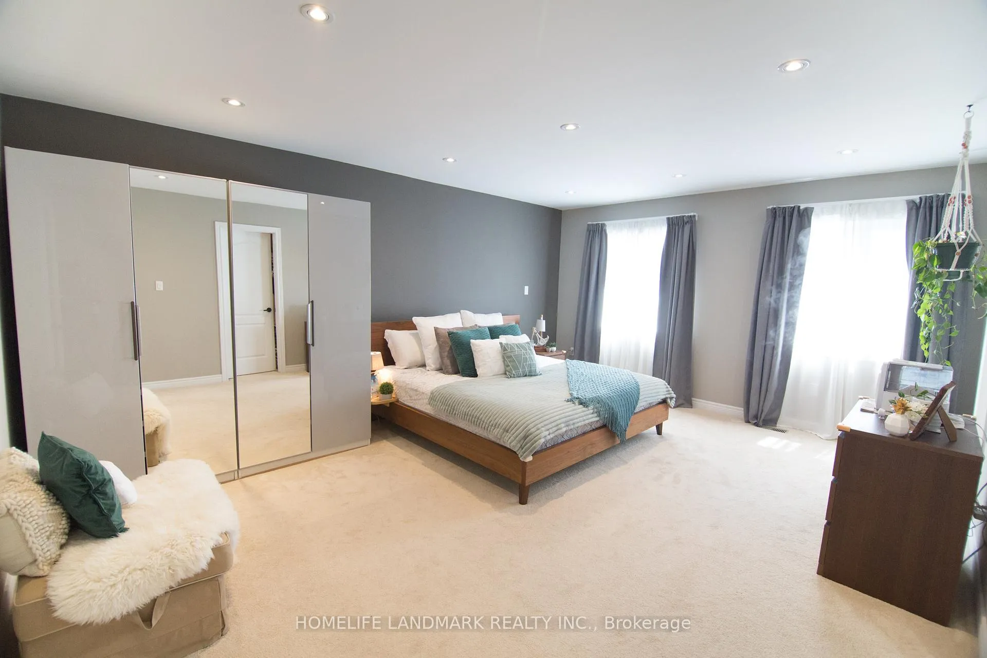 Photo 31 of 93 Park Place Drive, Markham, Greensborough — HOMEH