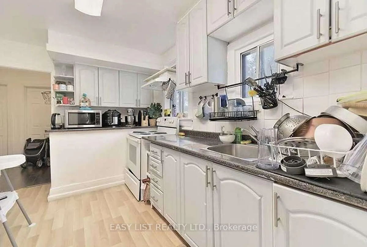 Photo 5 of 777 Birchmount Road, Scarborough, Ionview — HOMEH