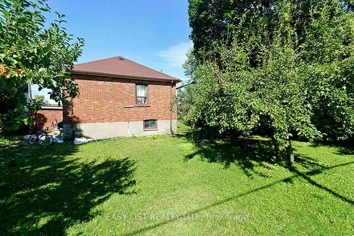 Photo 6 of 777 Birchmount Road, Scarborough, Ionview — HOMEH