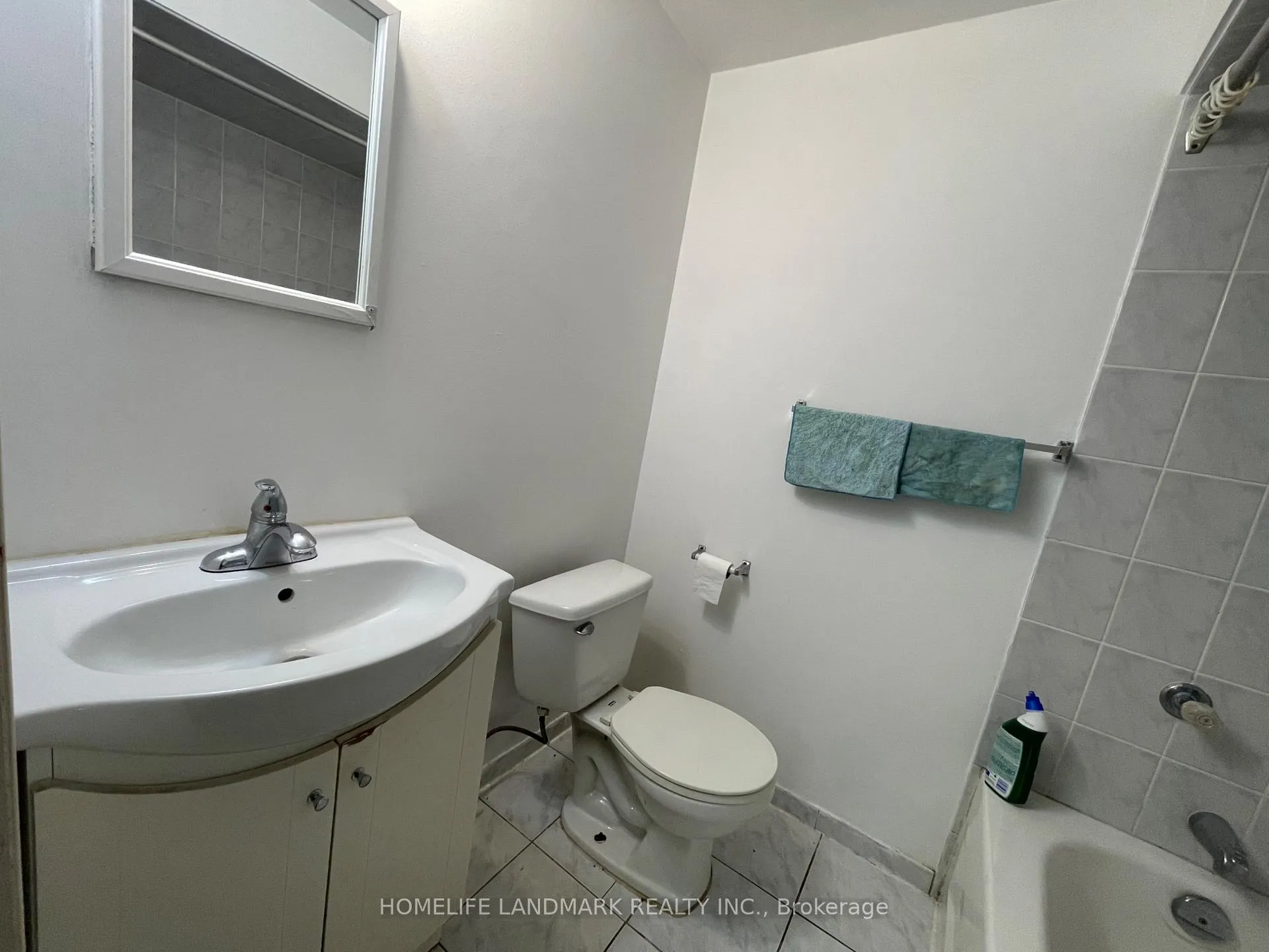 Photo 12 of Unit Bsmt, 90 Crittenden Square, Scarborough, Malvern — HOMEH
