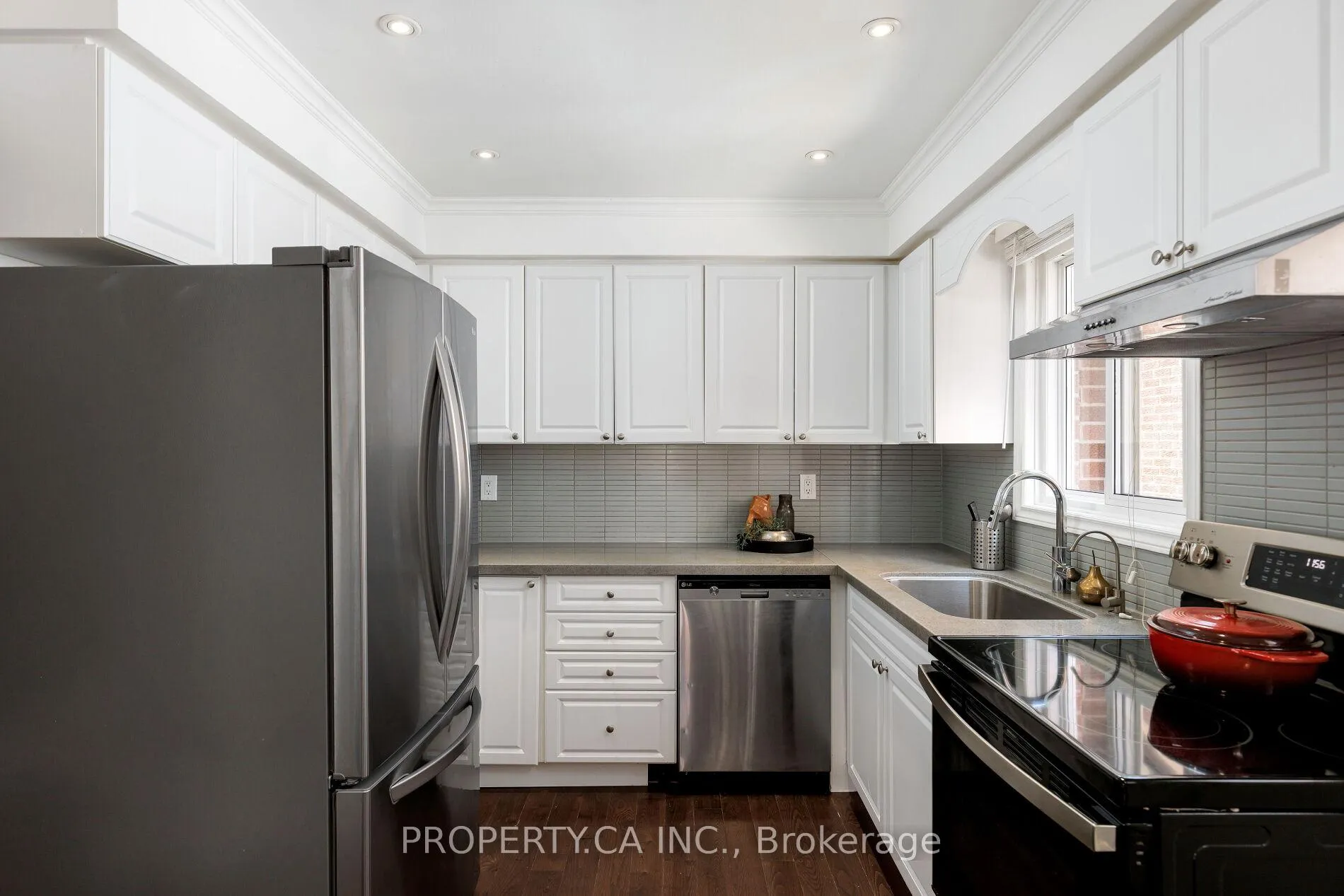 Photo 10 of 42 Cog Hill Drive, Vaughan, Glen Shields — HOMEH